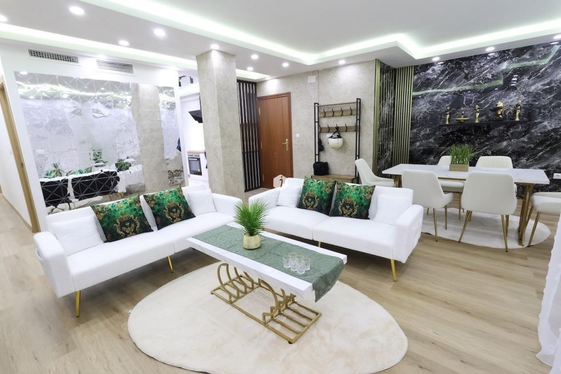 Resale - Apartment / flat -
Torrevieja - Costa Blanca