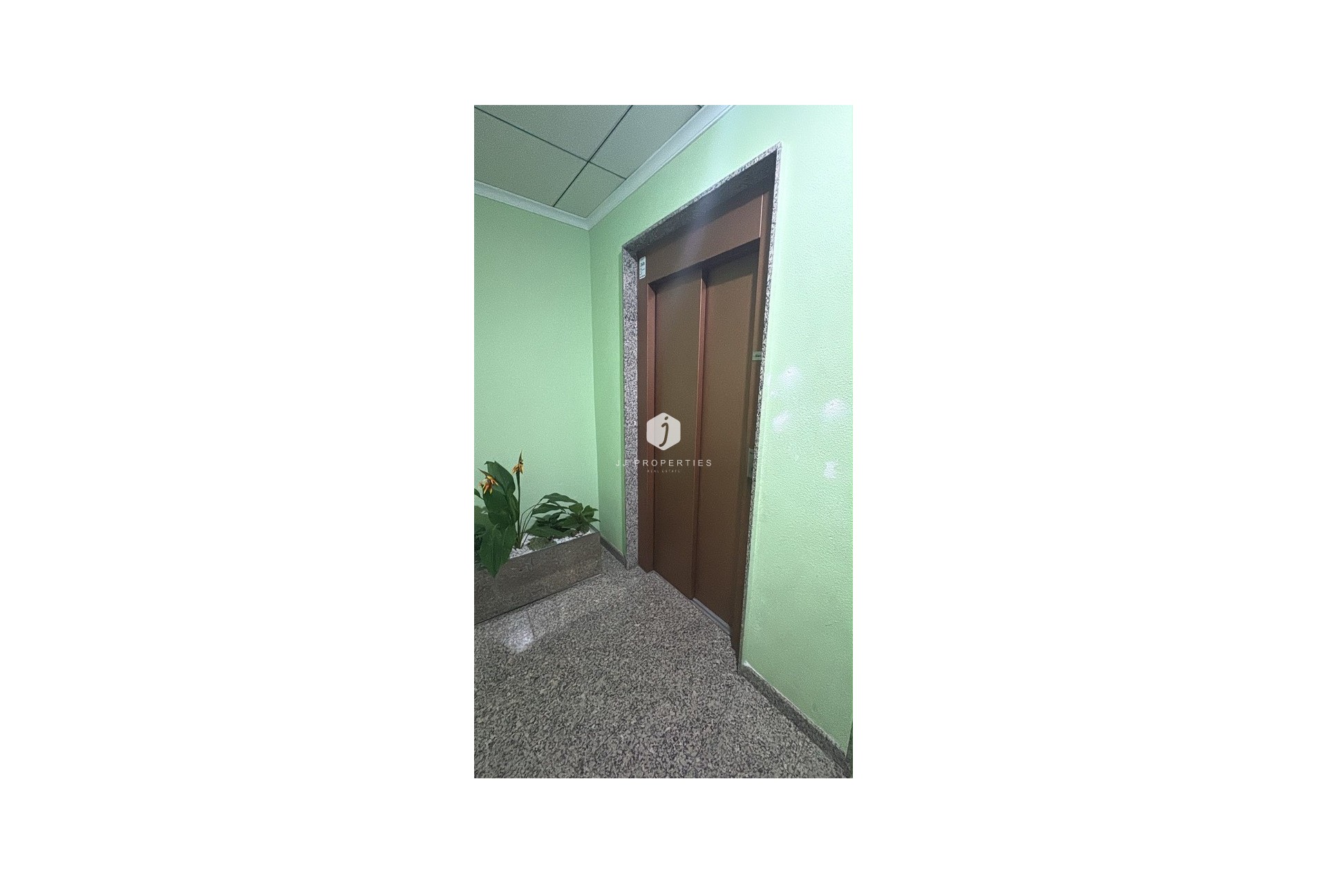 Resale - Apartment / flat -
Torrevieja - Costa Blanca