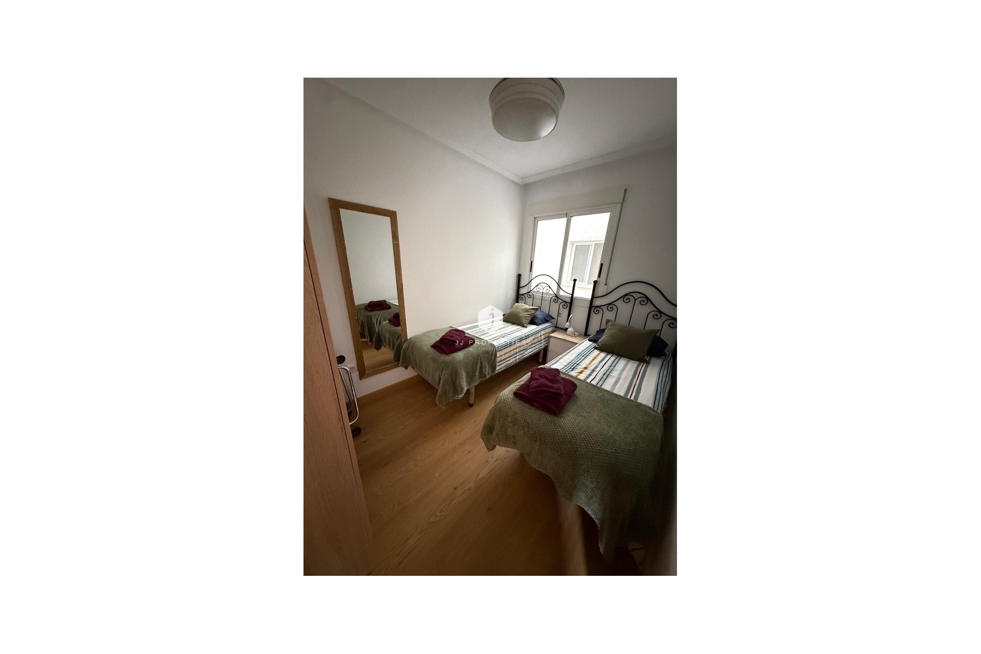 Resale - Apartment / flat -
Torrevieja - Costa Blanca