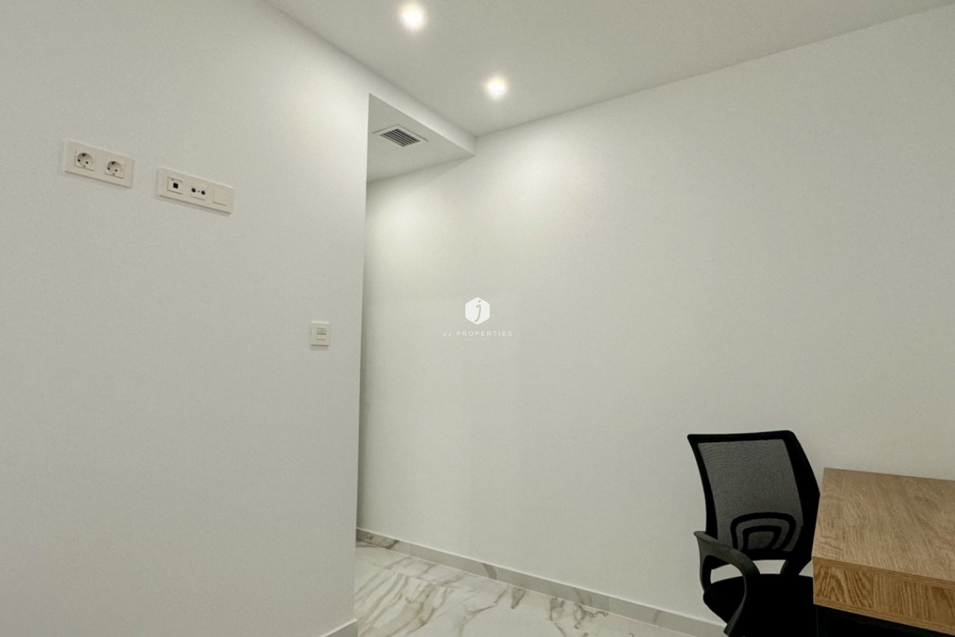 Resale - Apartment / flat -
Torrevieja - Costa Blanca