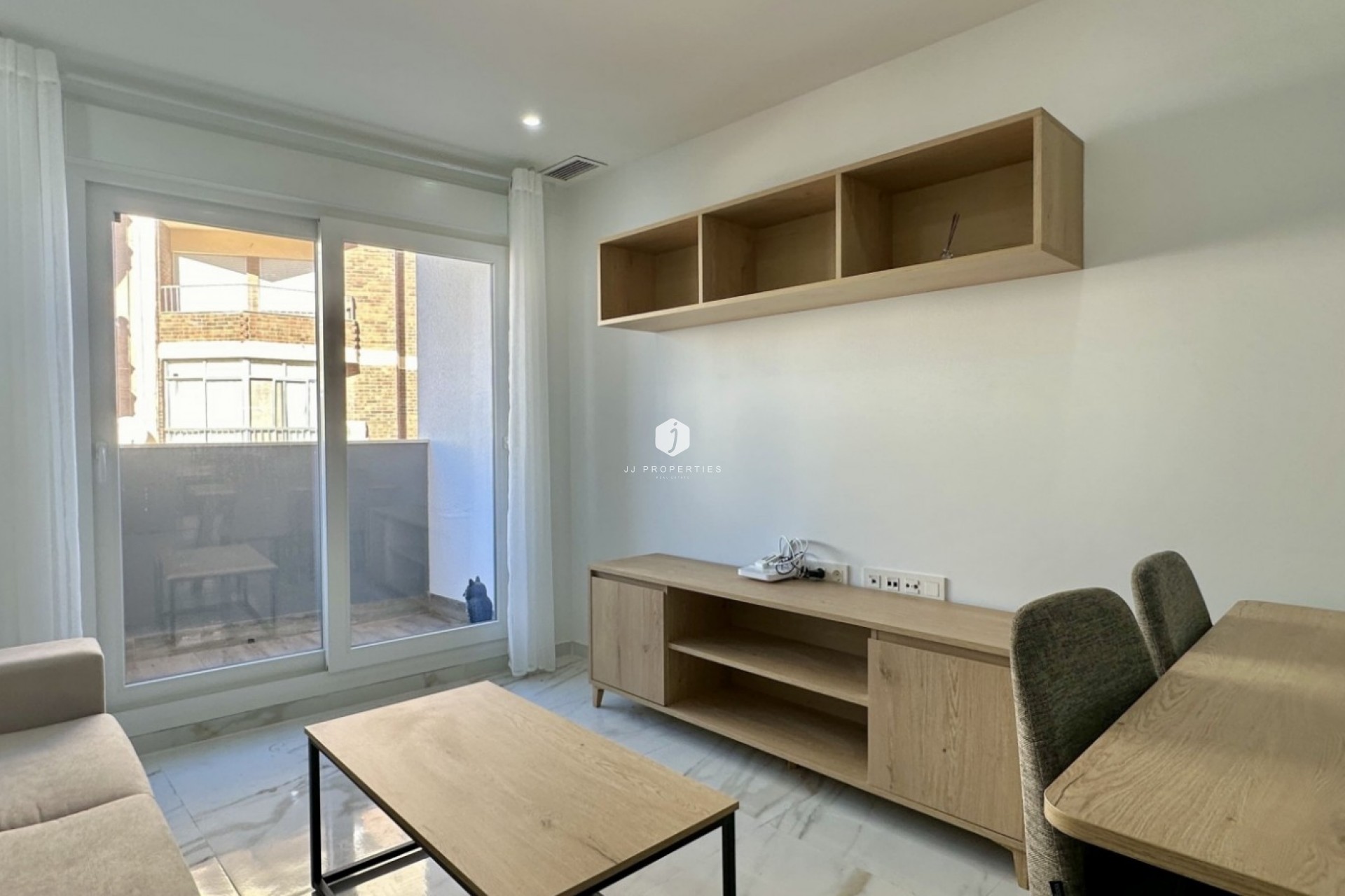 Resale - Apartment / flat -
Torrevieja - Costa Blanca