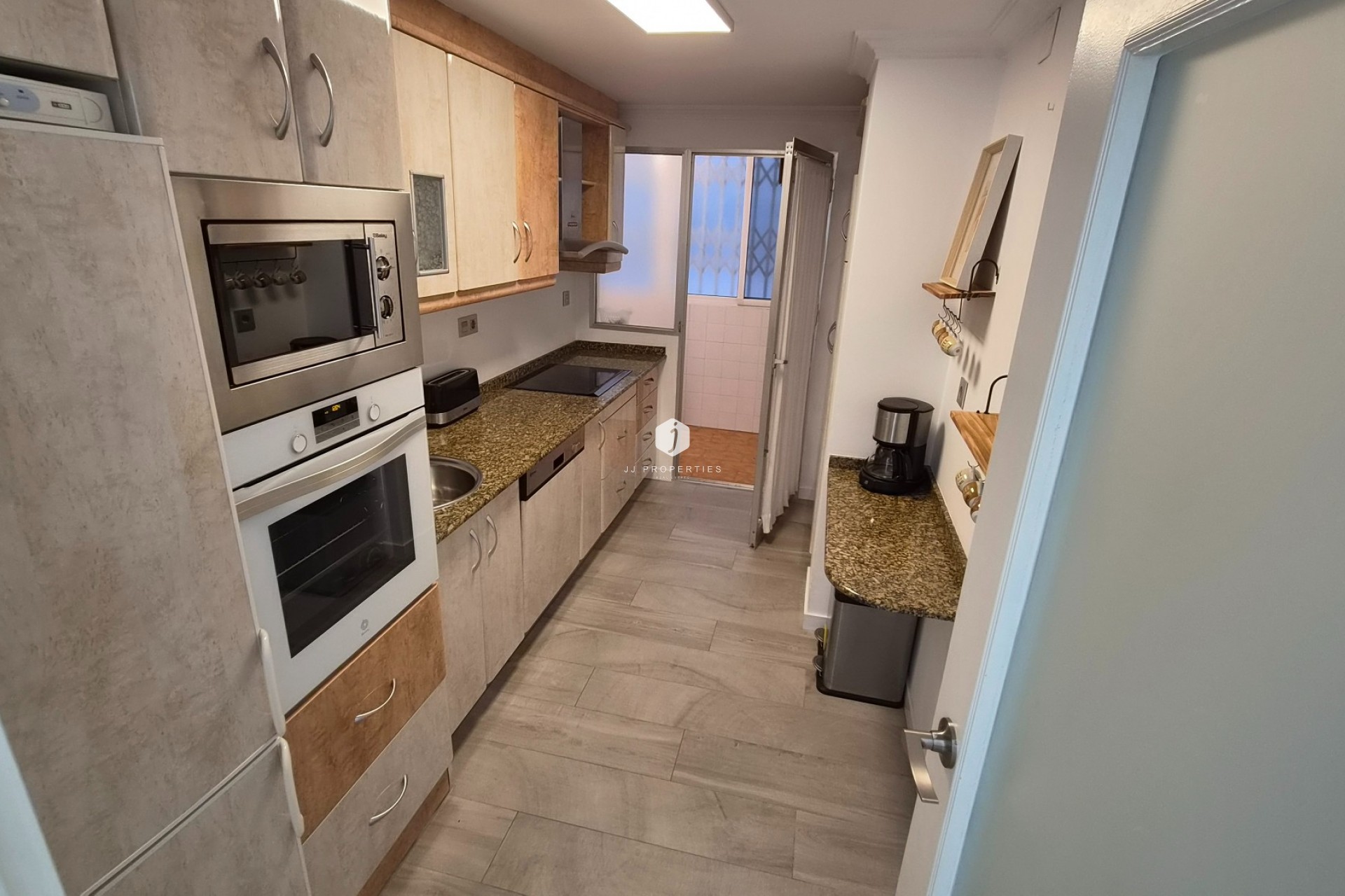 Resale - Apartment / flat -
Torrevieja - Costa Blanca
