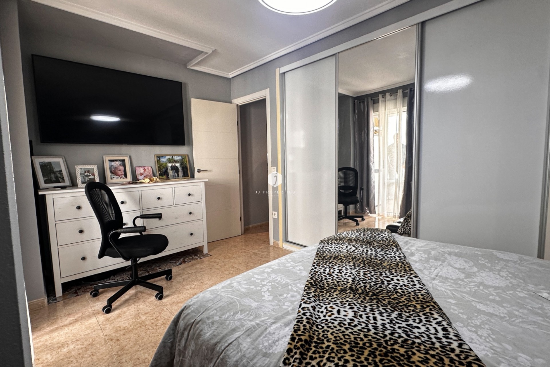 Resale - Apartment / flat -
Torrevieja - Costa Blanca