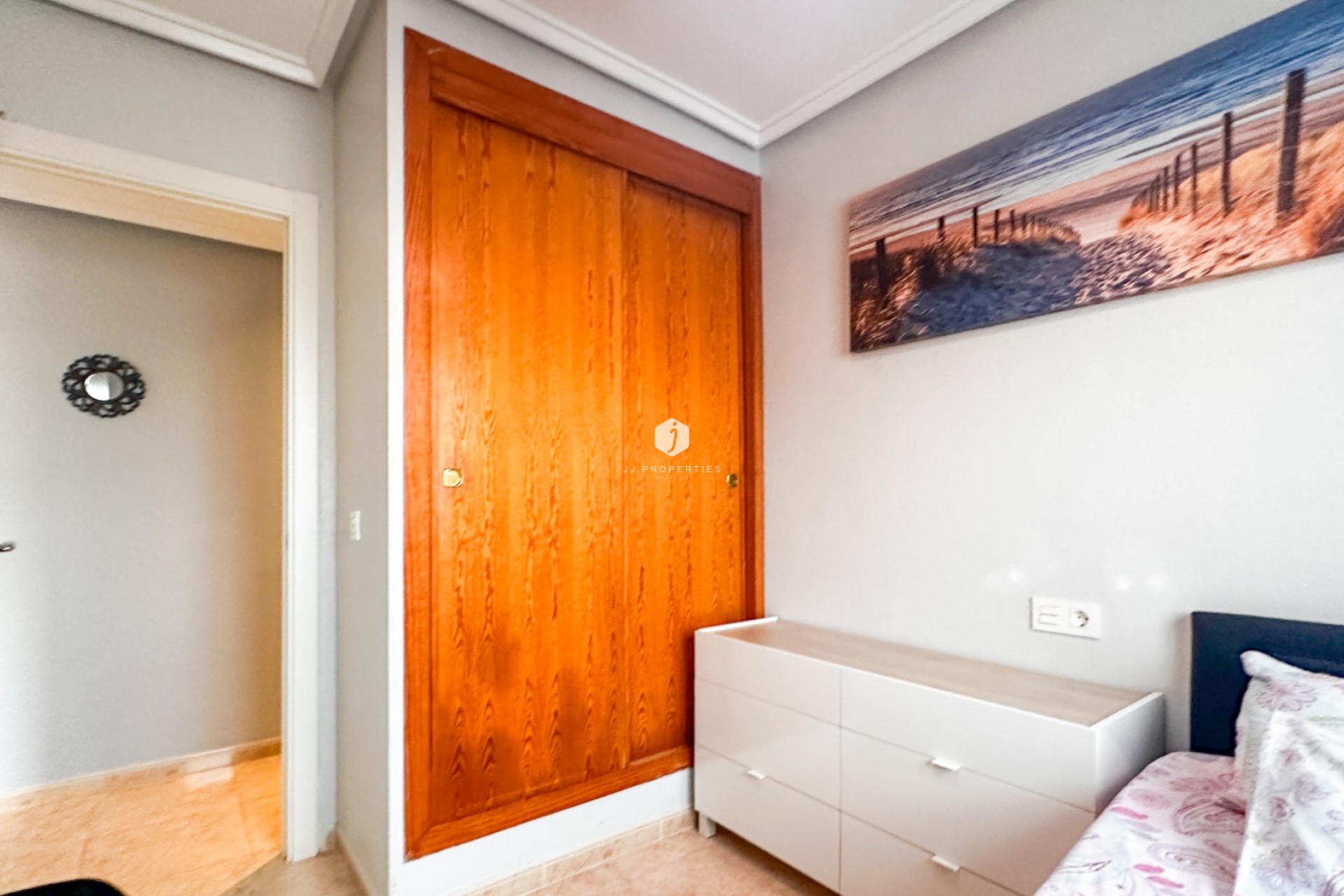 Resale - Apartment / flat -
Torrevieja - Costa Blanca
