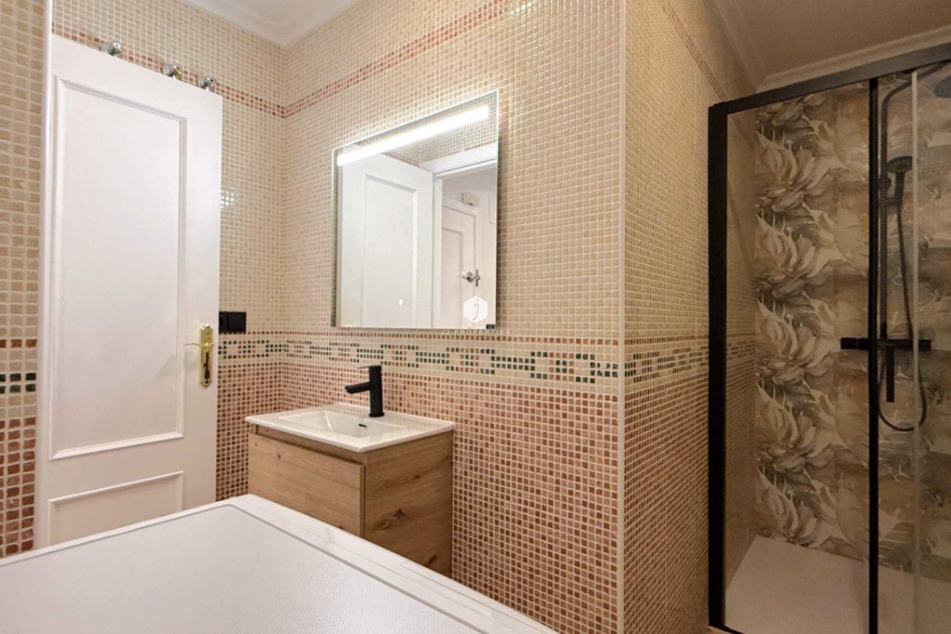 Resale - Apartment / flat -
Torrevieja - Costa Blanca