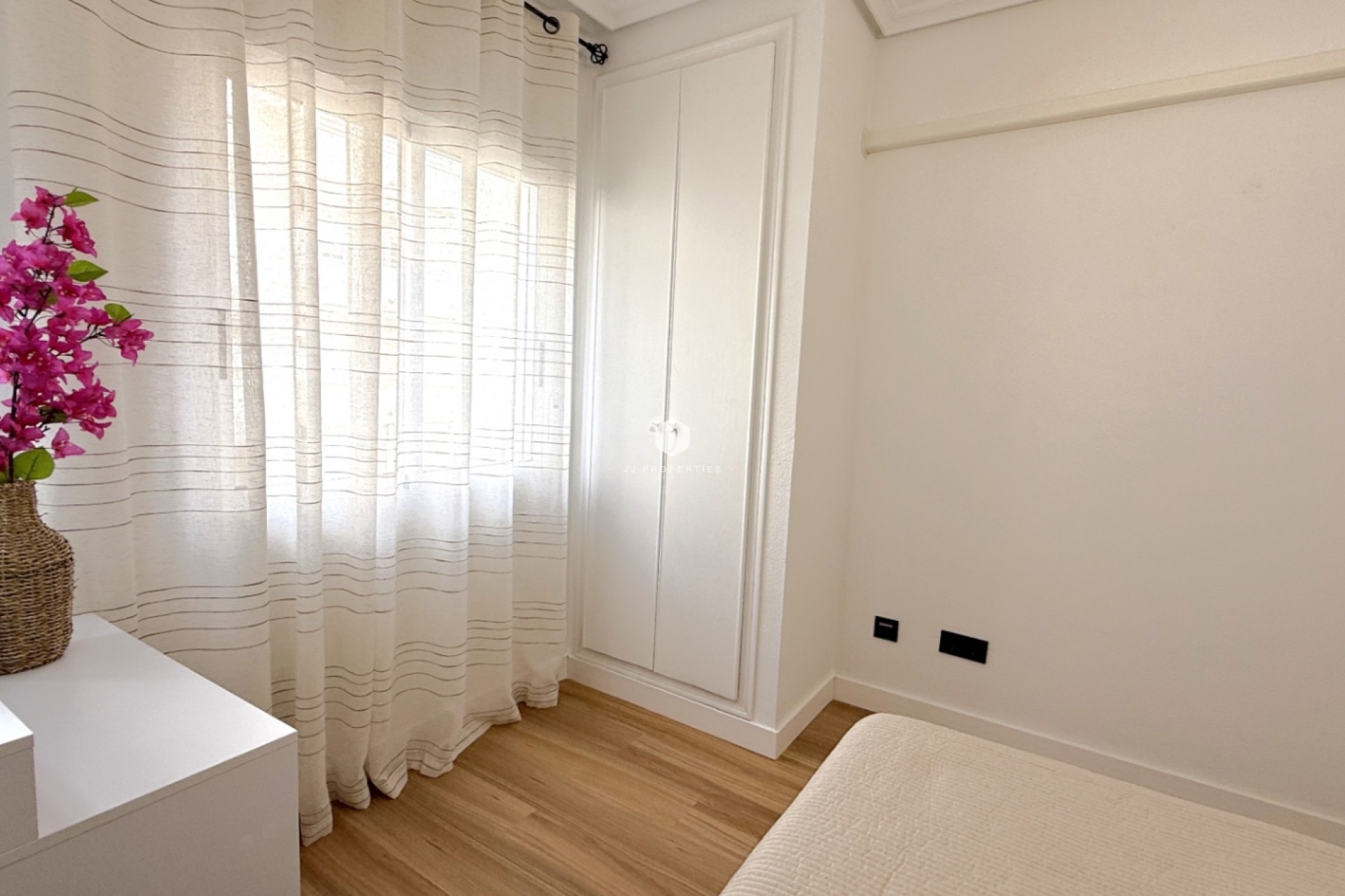 Resale - Apartment / flat -
Torrevieja - Costa Blanca