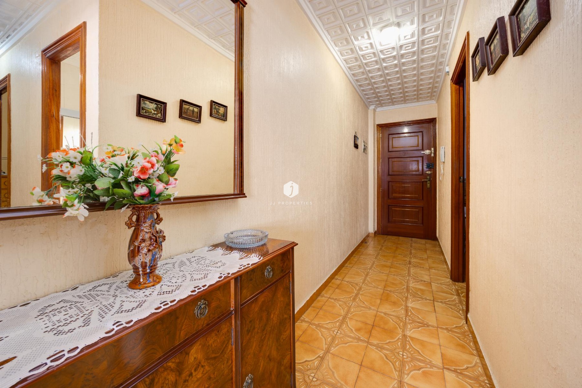 Resale - Apartment / flat -
Torrevieja - Costa Blanca