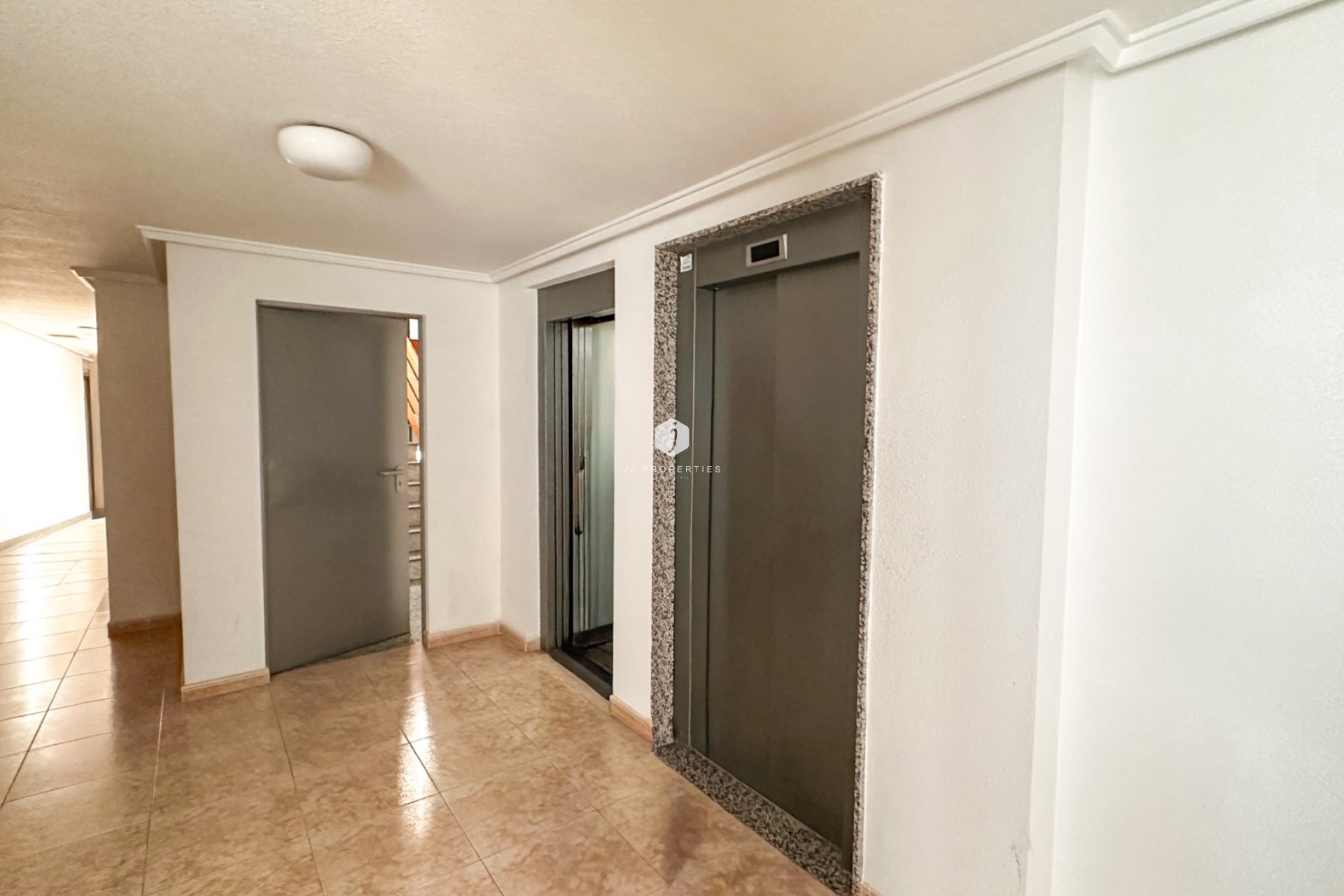 Resale - Apartment / flat -
Torrevieja - Costa Blanca