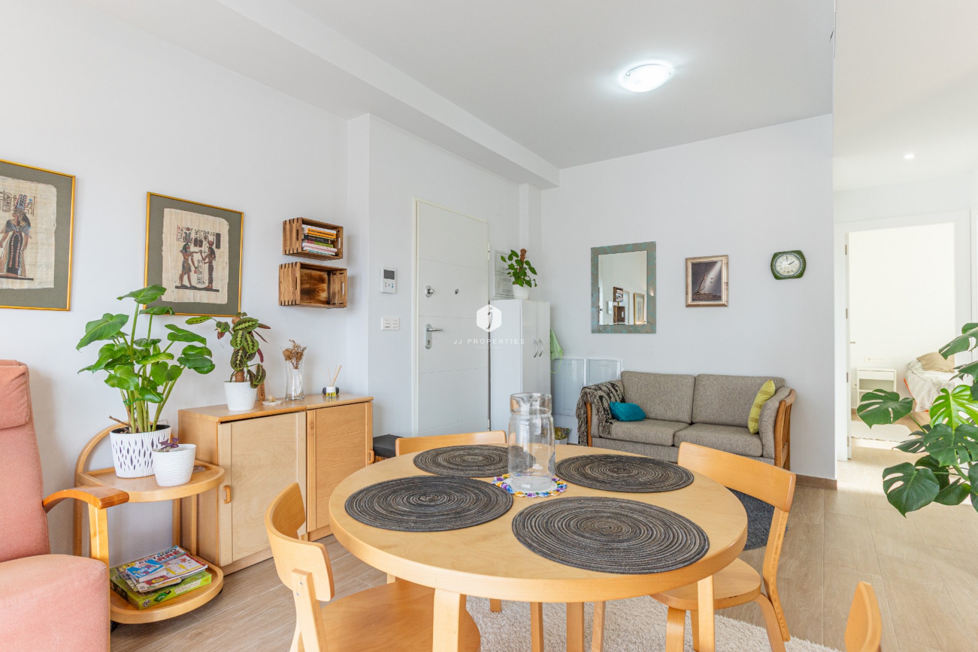 Resale - Apartment / flat -
Torrevieja - Costa Blanca