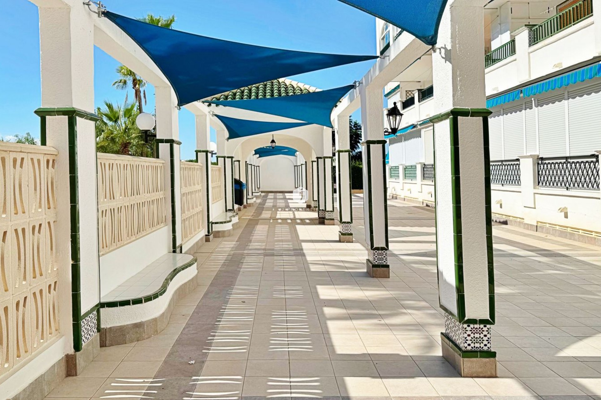 Resale - Apartment / flat -
Torrevieja - Costa Blanca
