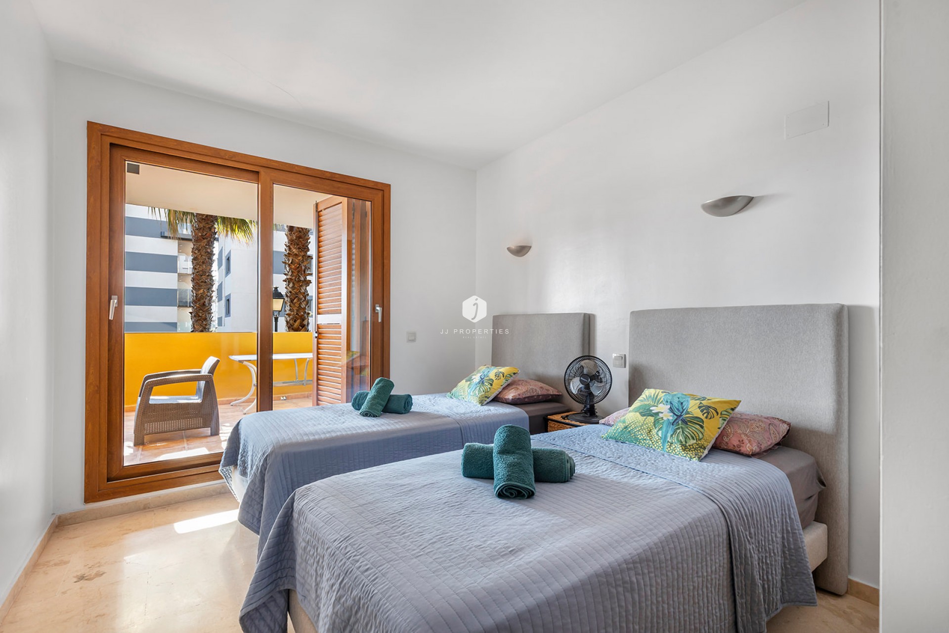 Resale - Apartment / flat -
Torrevieja - Costa Blanca