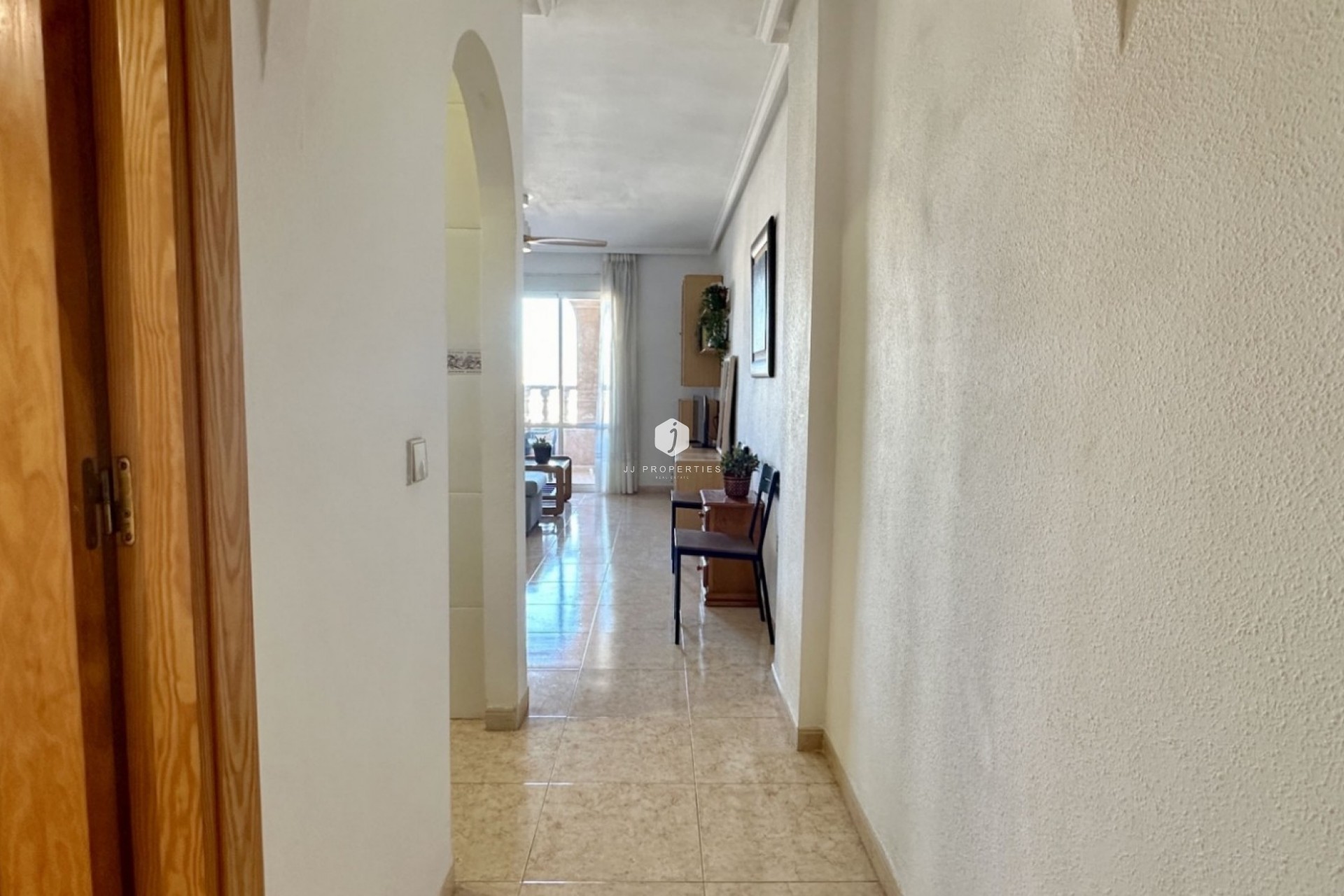 Resale - Apartment / flat -
Torrevieja - Costa Blanca