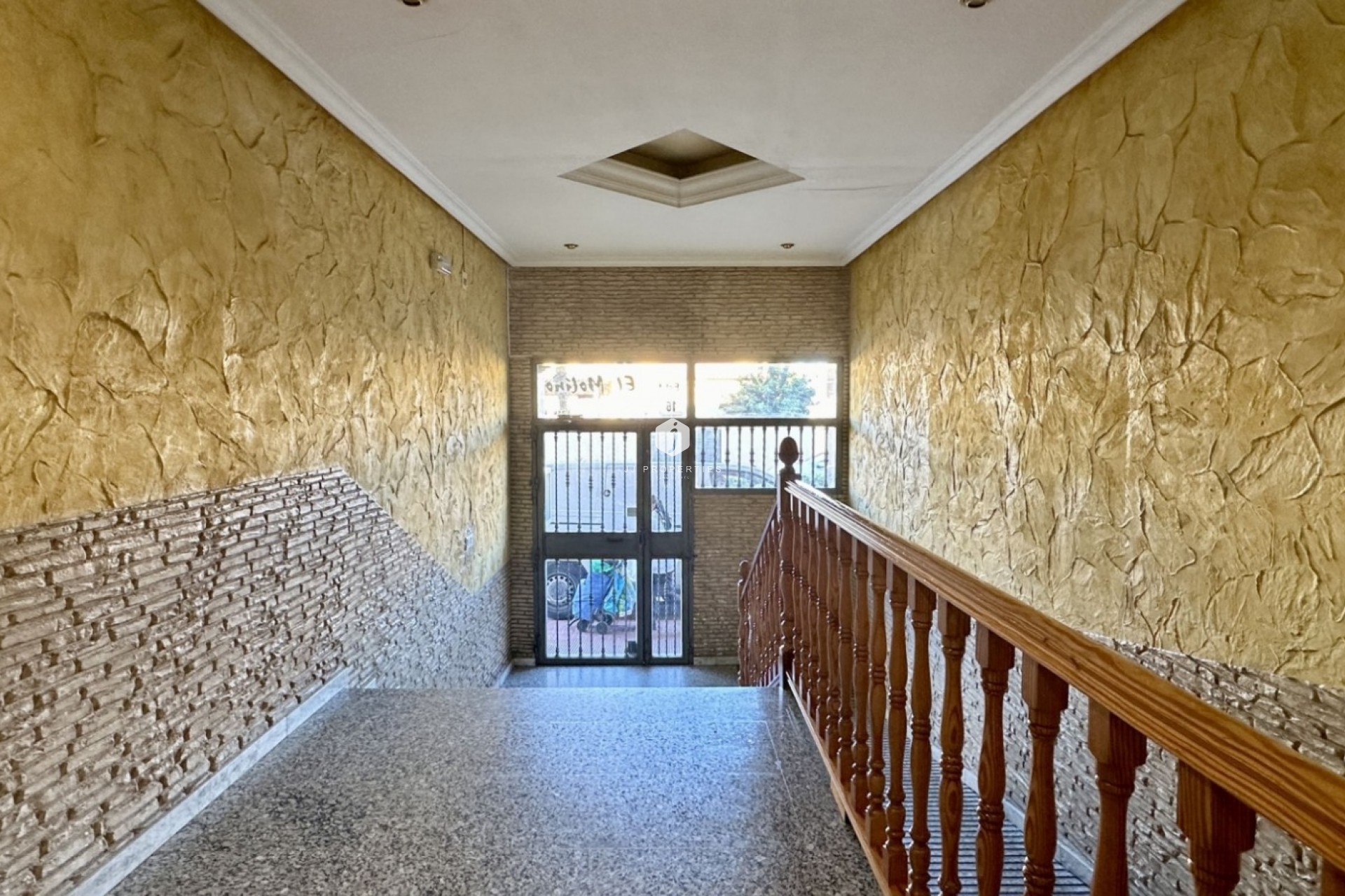 Resale - Apartment / flat -
Torrevieja - Costa Blanca