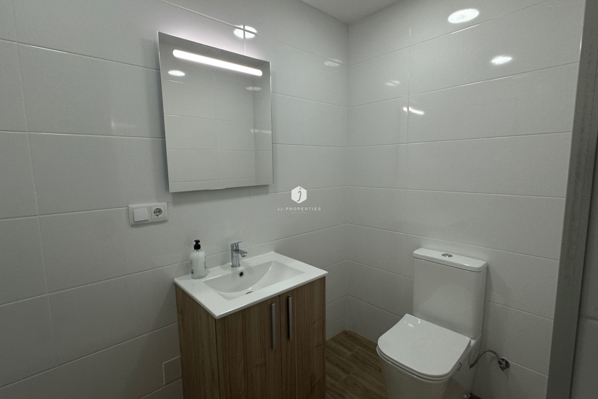 Resale - Apartment / flat -
Torrevieja - Costa Blanca