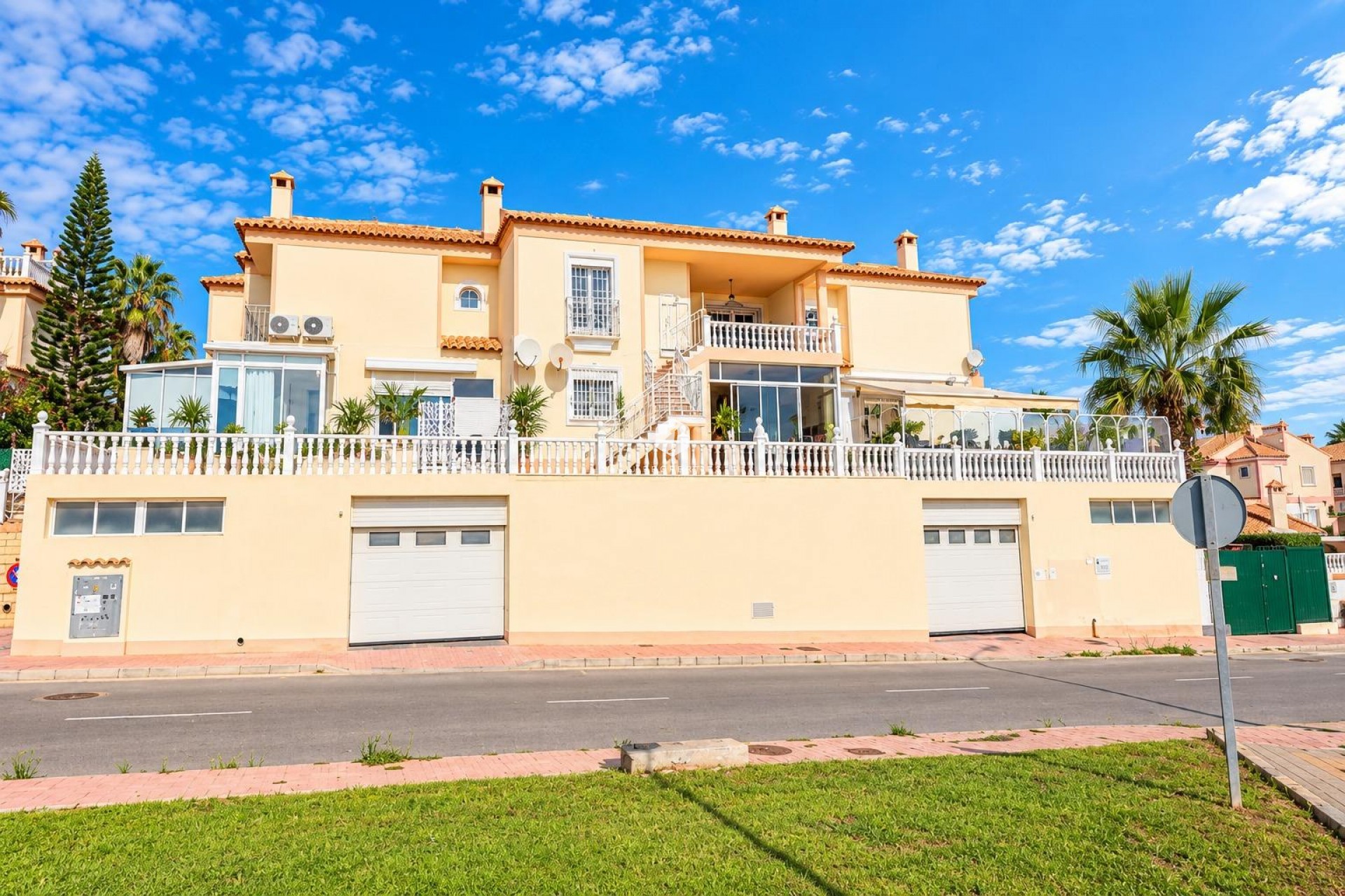 Resale - Apartment / flat -
Torrevieja - Costa Blanca