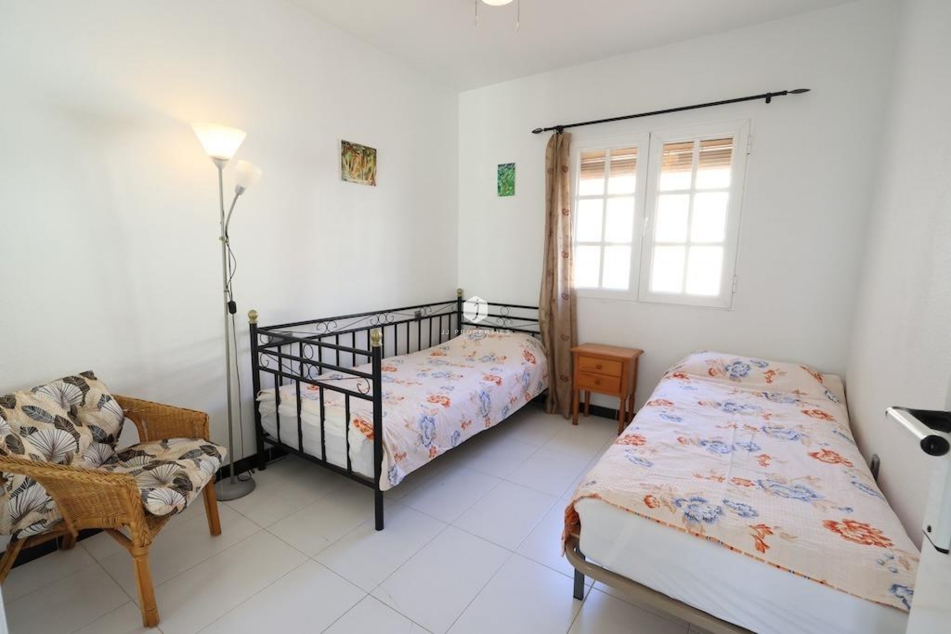 Resale - Apartment / flat -
Torrevieja - Costa Blanca