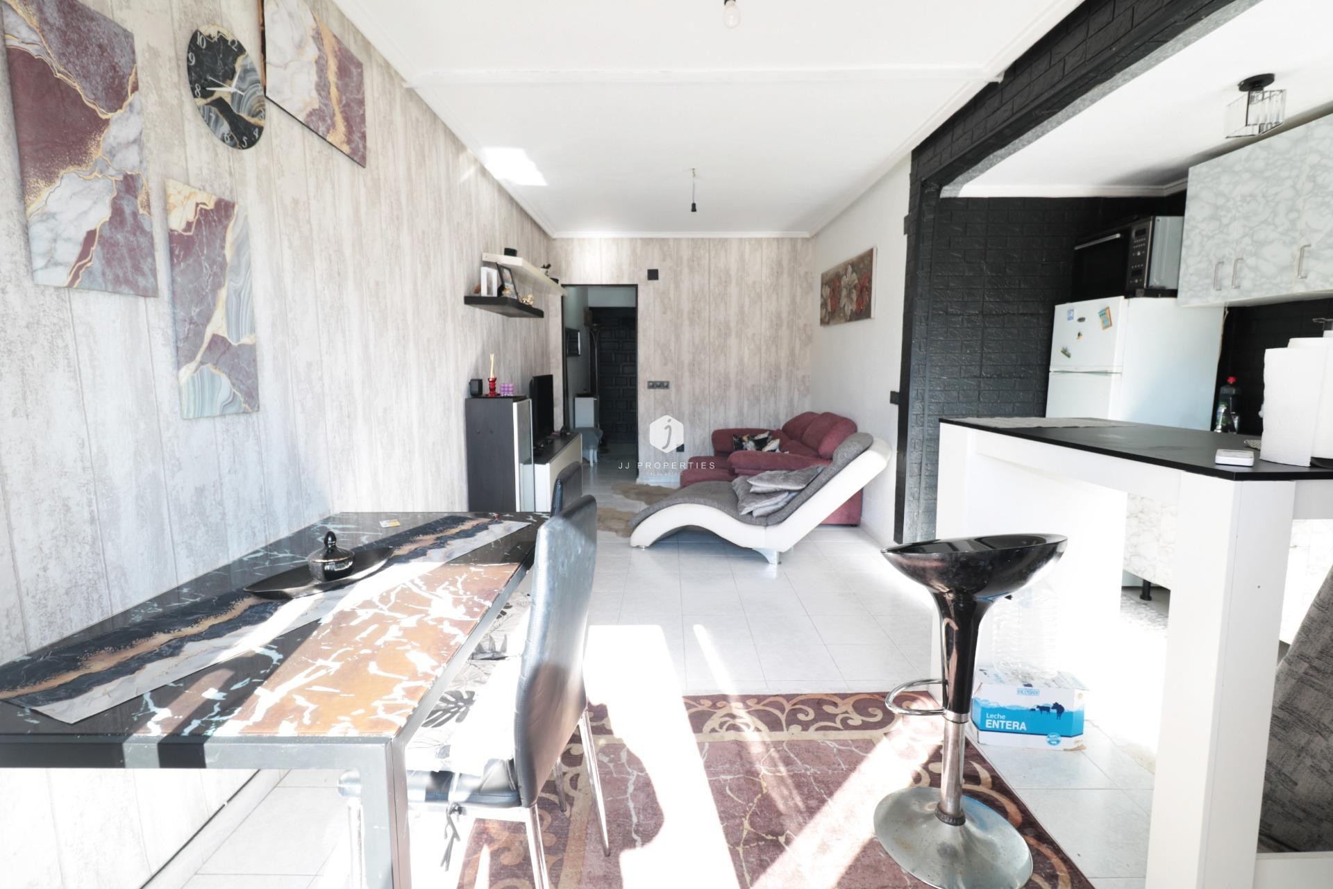 Resale - Apartment / flat -
Torrevieja - El molino