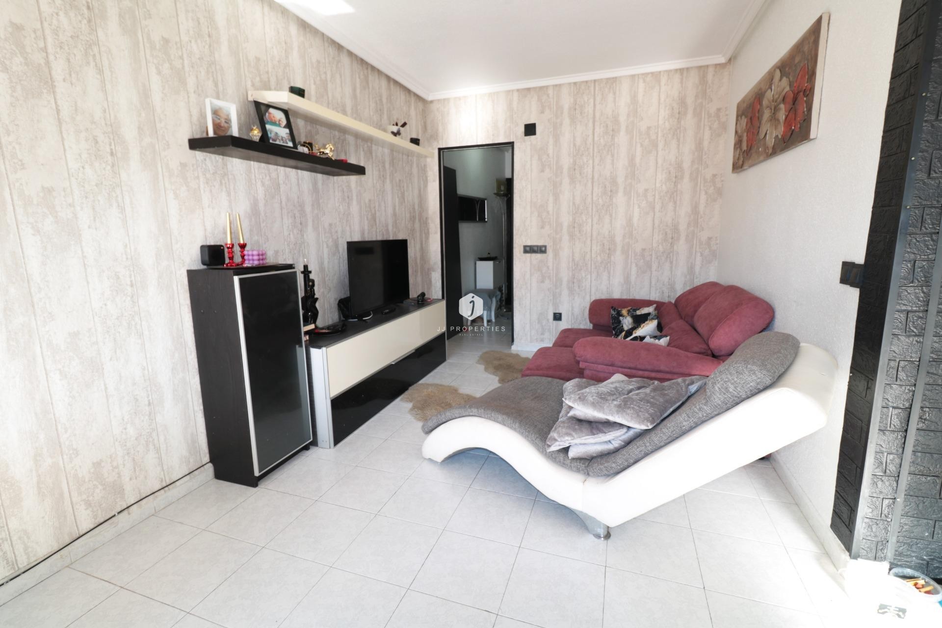 Resale - Apartment / flat -
Torrevieja - El molino