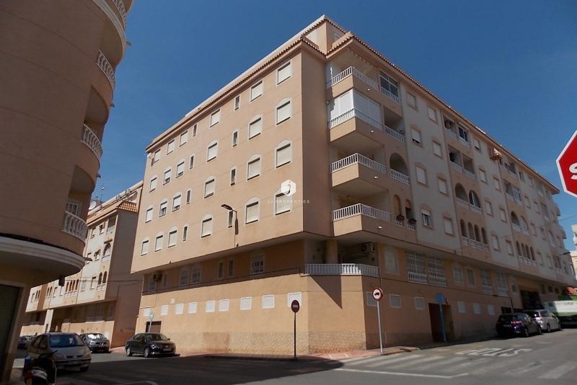 Resale - Apartment / flat -
Torrevieja - El molino