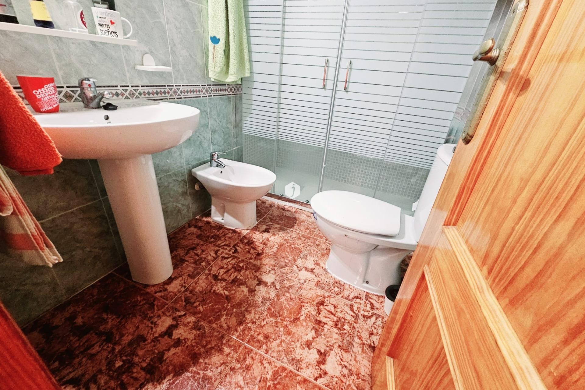 Resale - Apartment / flat -
Torrevieja - Estacion de autobuses