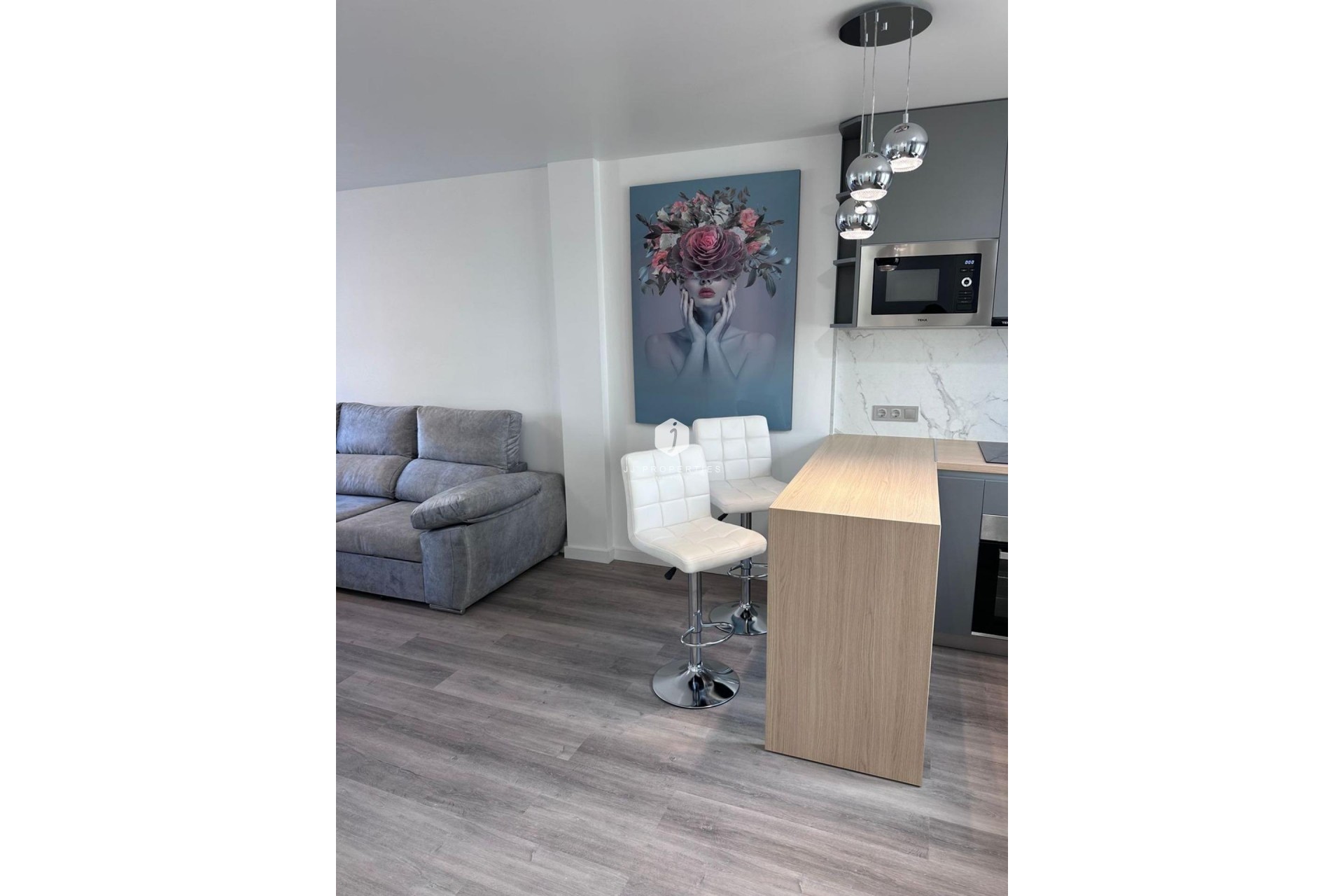 Resale - Apartment / flat -
Torrevieja - Estacion de autobuses