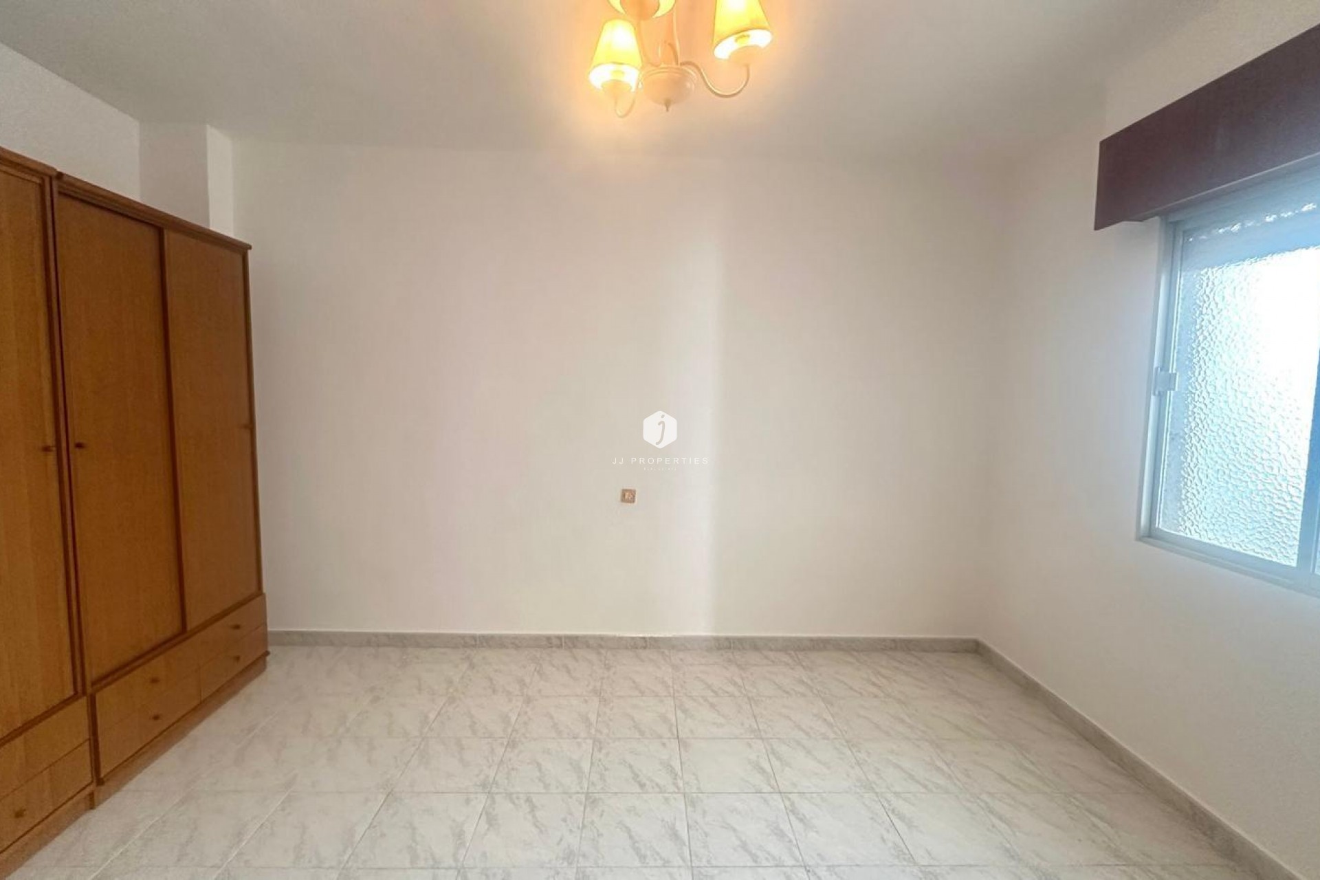 Resale - Apartment / flat -
Torrevieja - Estacion de autobuses