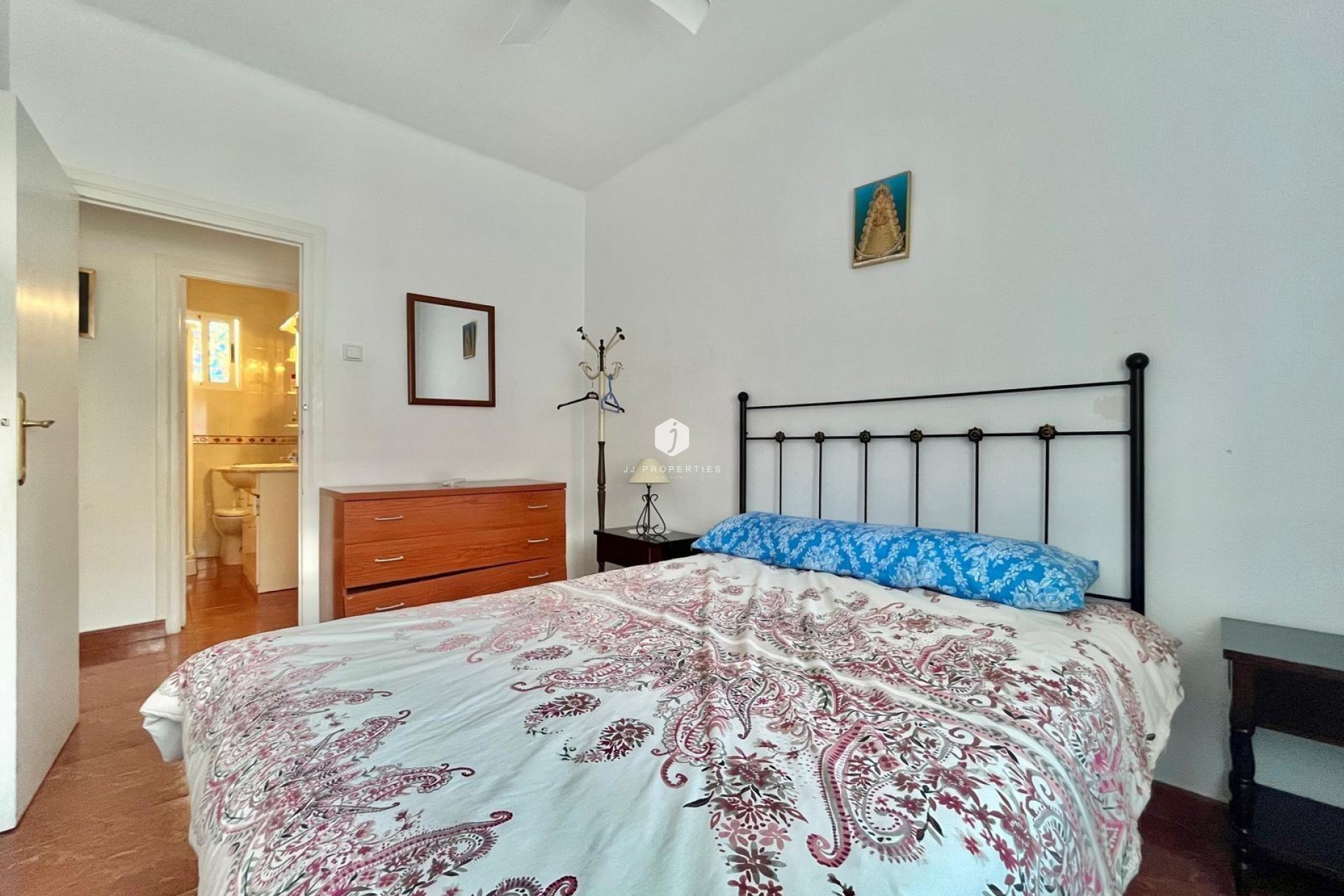 Resale - Apartment / flat -
Torrevieja - Estacion de autobuses