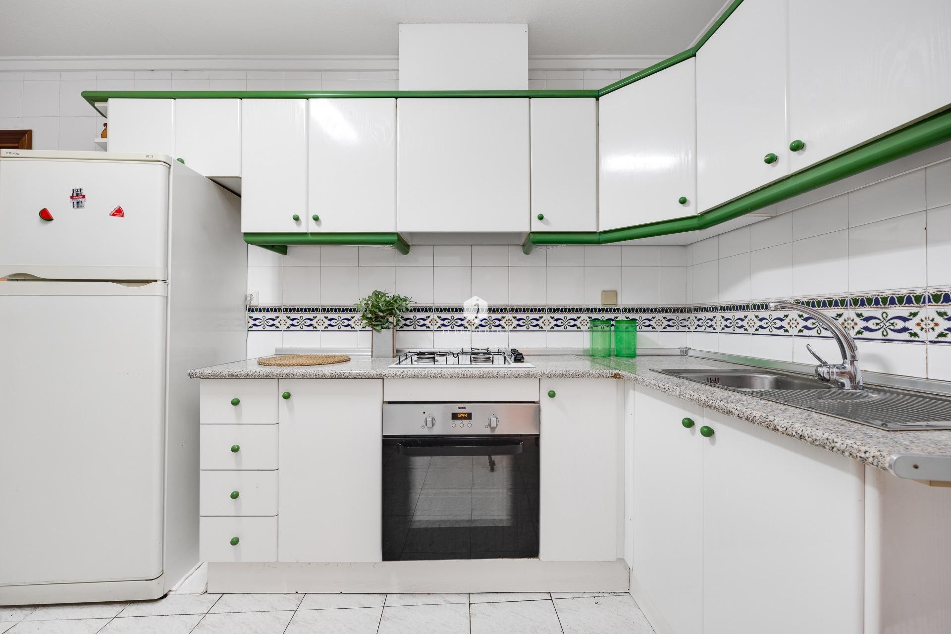 Resale - Apartment / flat -
Torrevieja - Estacion de autobuses