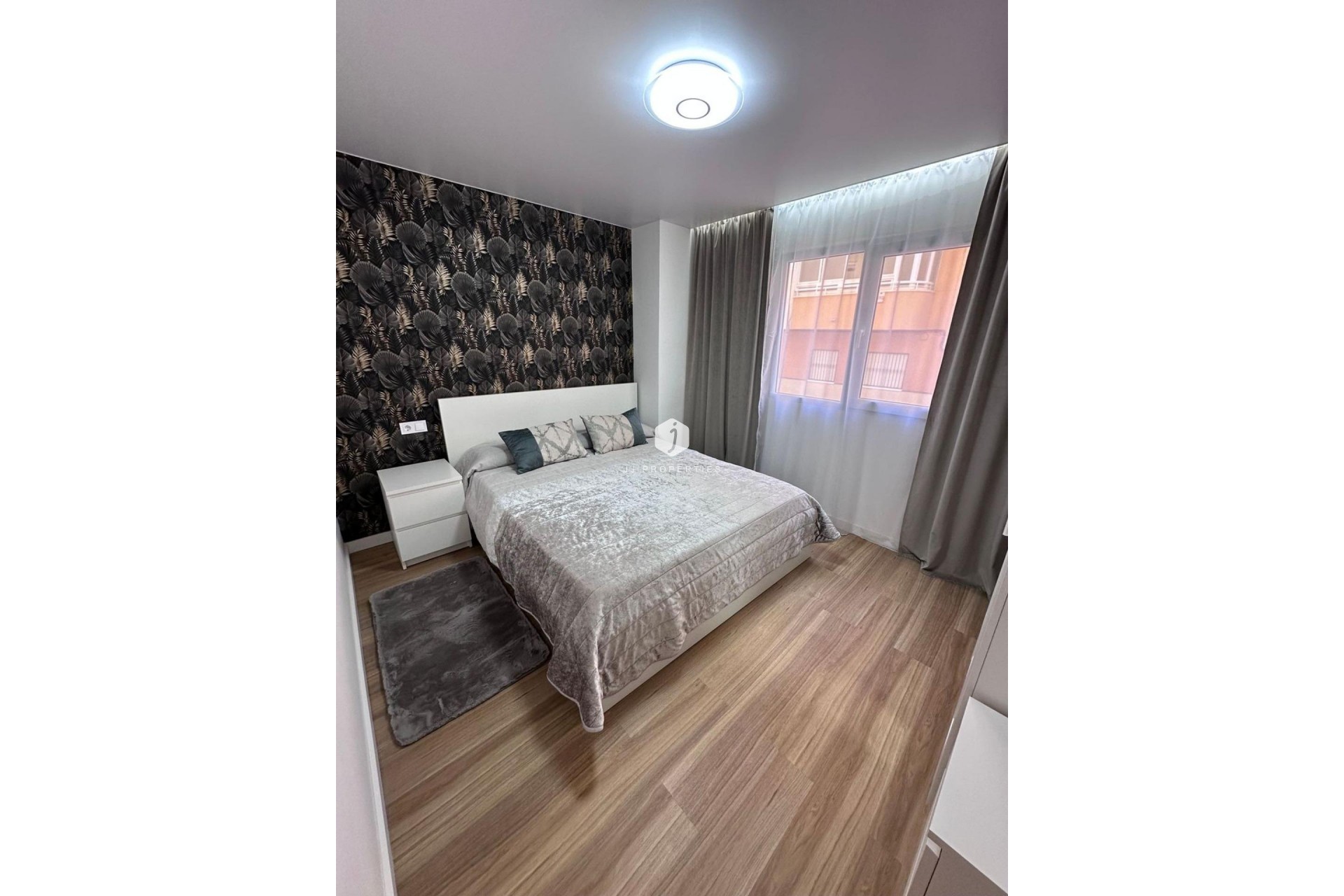 Resale - Apartment / flat -
Torrevieja - Estacion de autobuses