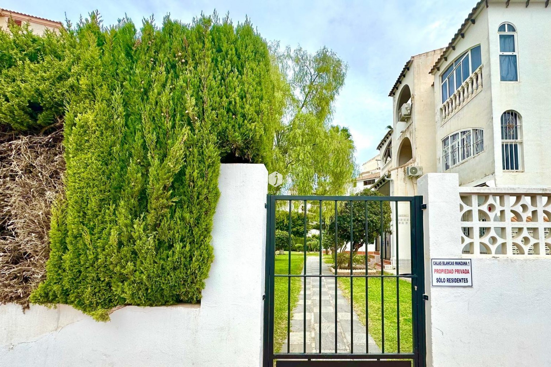 Resale - Apartment / flat -
Torrevieja - Estacion de autobuses