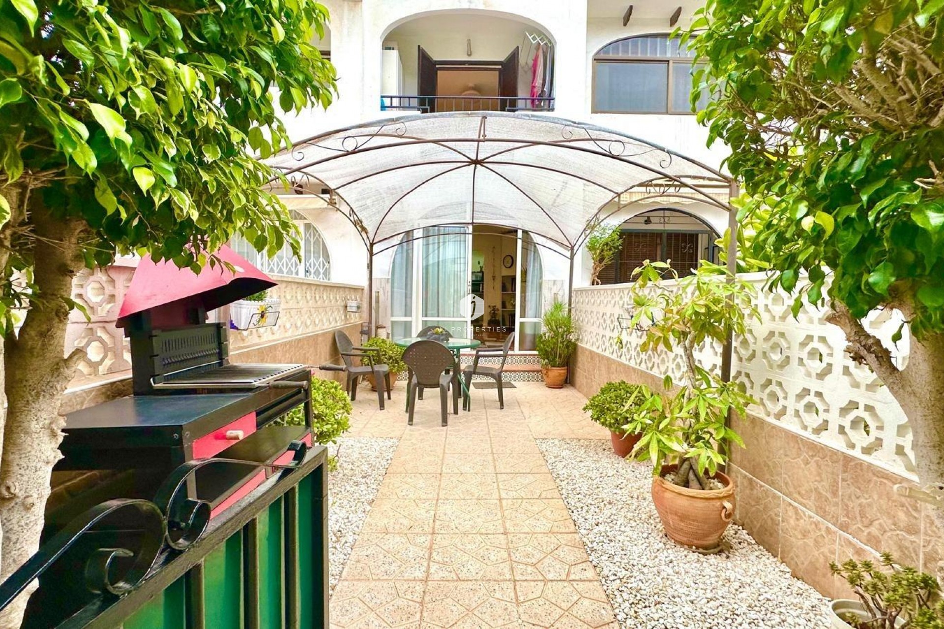 Resale - Apartment / flat -
Torrevieja - Estacion de autobuses