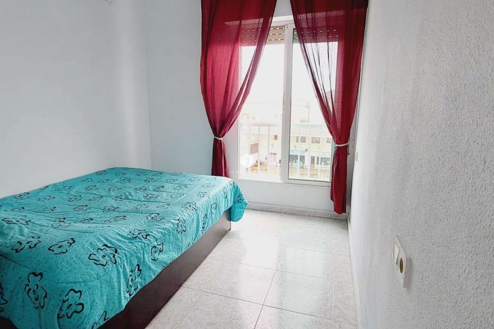 Resale - Apartment / flat -
Torrevieja - Estacion de autobuses