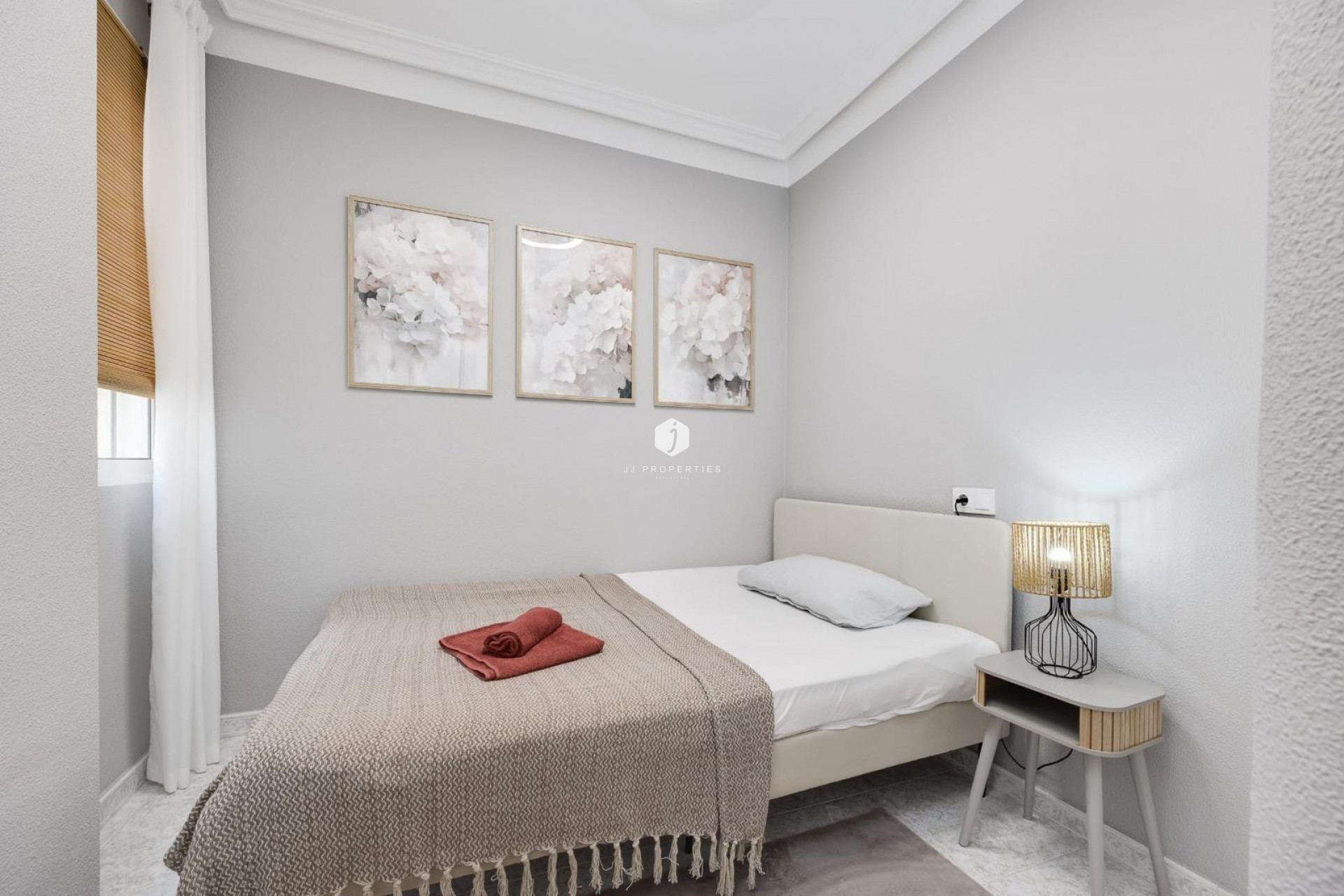 Resale - Apartment / flat -
Torrevieja - Estacion de autobuses