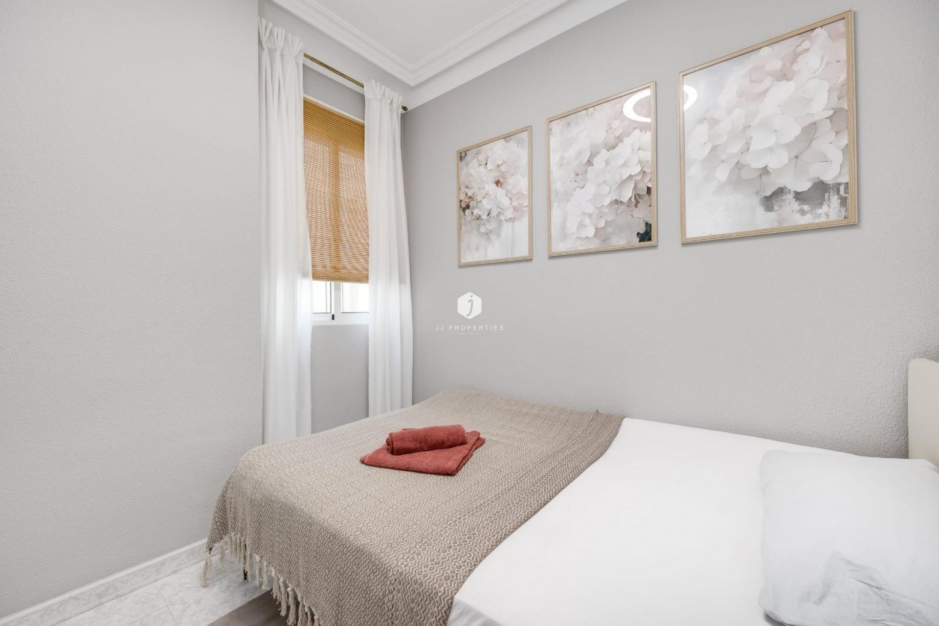 Resale - Apartment / flat -
Torrevieja - Estacion de autobuses