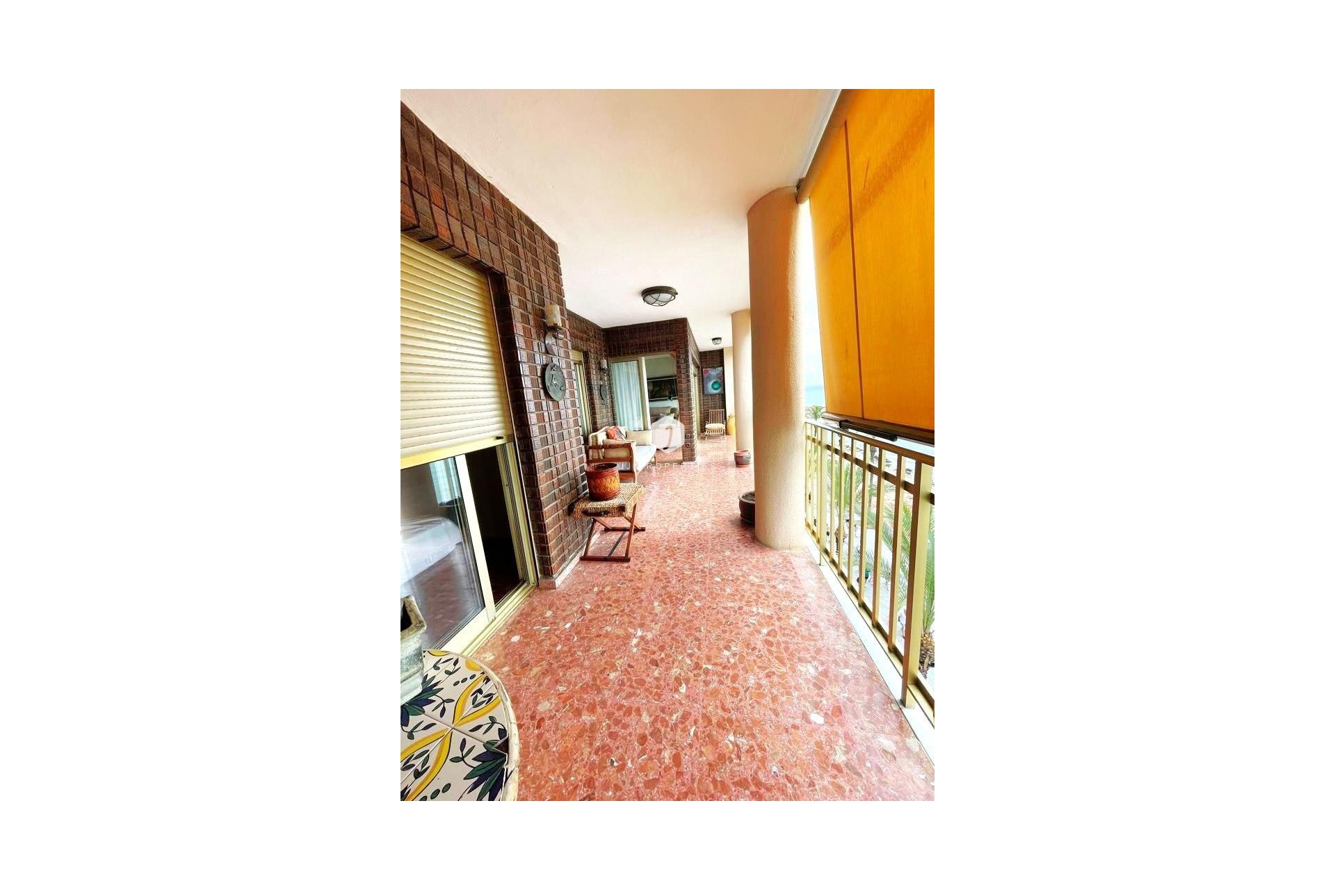 Resale - Apartment / flat -
Torrevieja - Estacion de autobuses