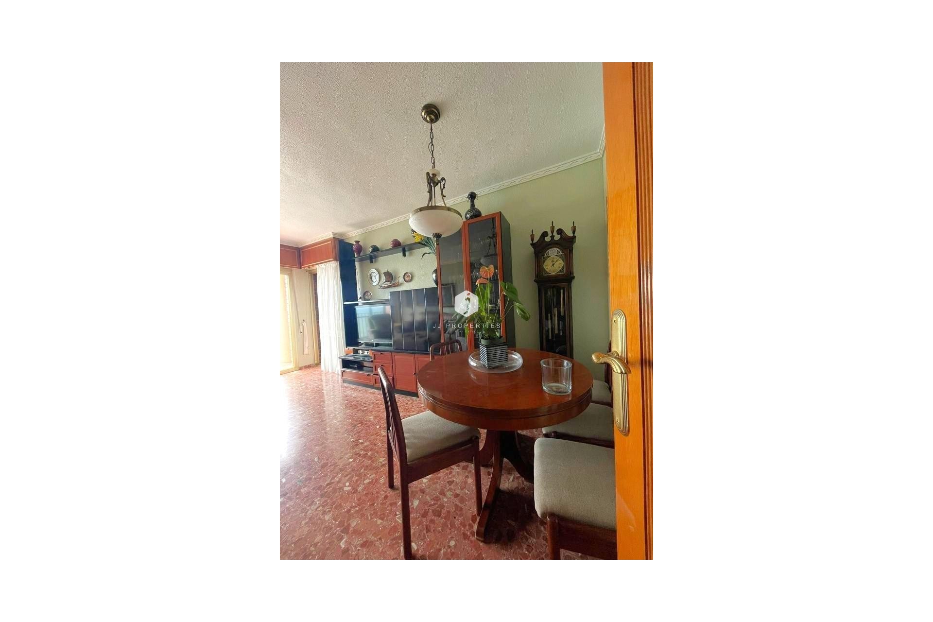 Resale - Apartment / flat -
Torrevieja - Estacion de autobuses