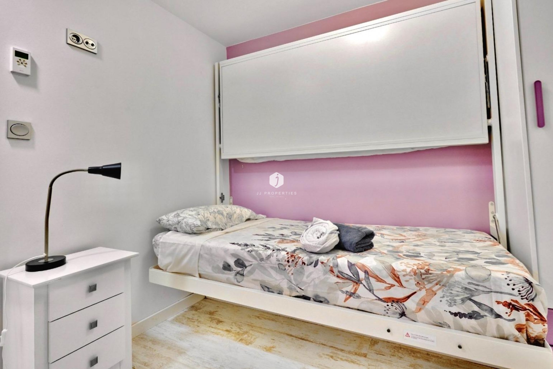 Resale - Apartment / flat -
Torrevieja - Estacion de autobuses