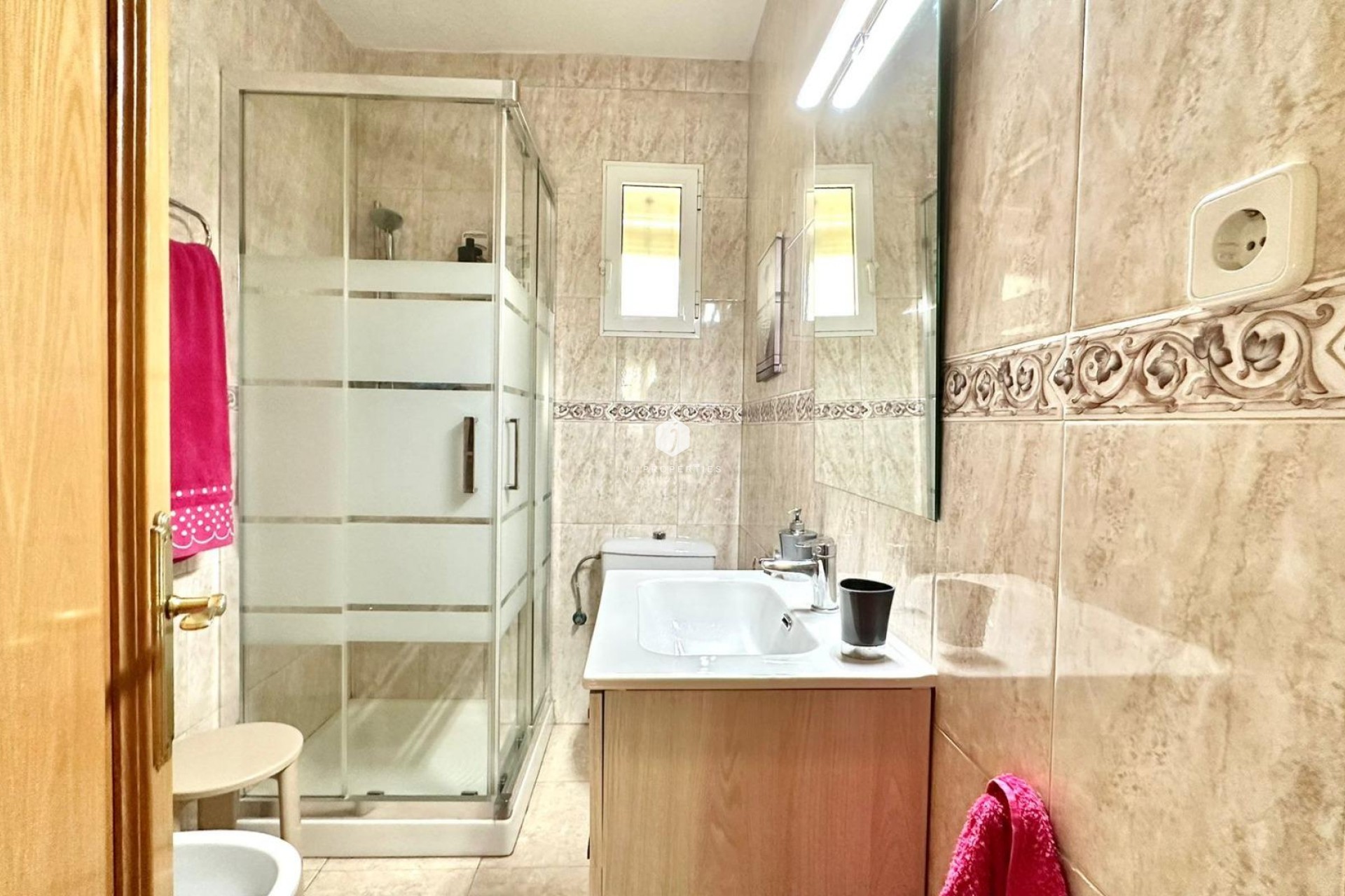 Resale - Apartment / flat -
Torrevieja - Estacion de autobuses