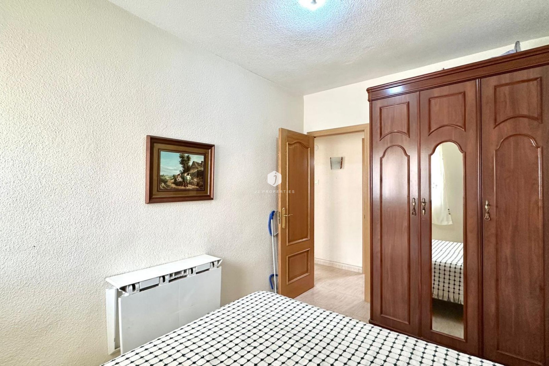 Resale - Apartment / flat -
Torrevieja - Estacion de autobuses