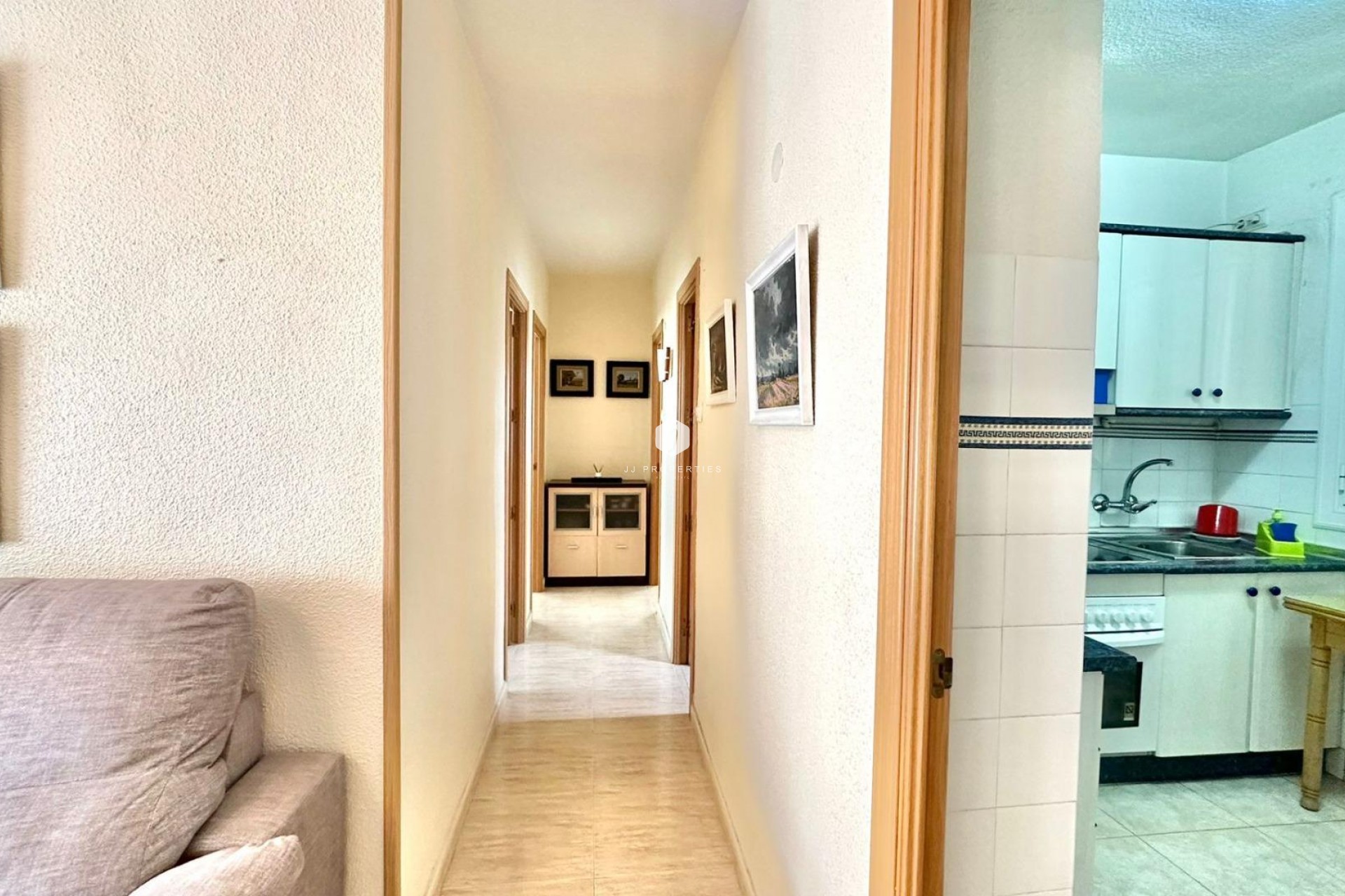 Resale - Apartment / flat -
Torrevieja - Estacion de autobuses