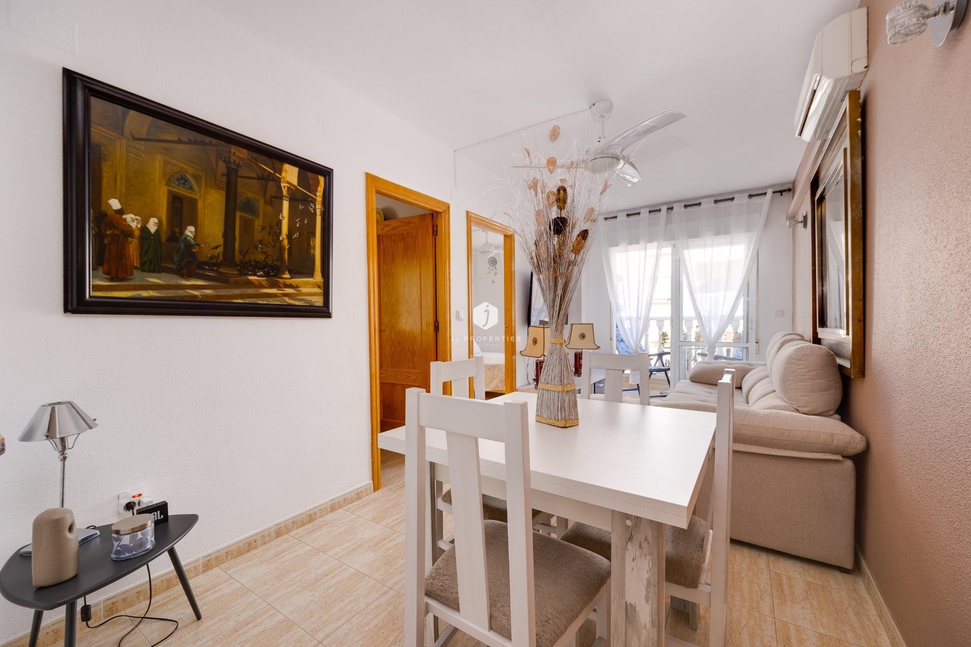 Resale - Apartment / flat -
Torrevieja - Estacion de autobuses