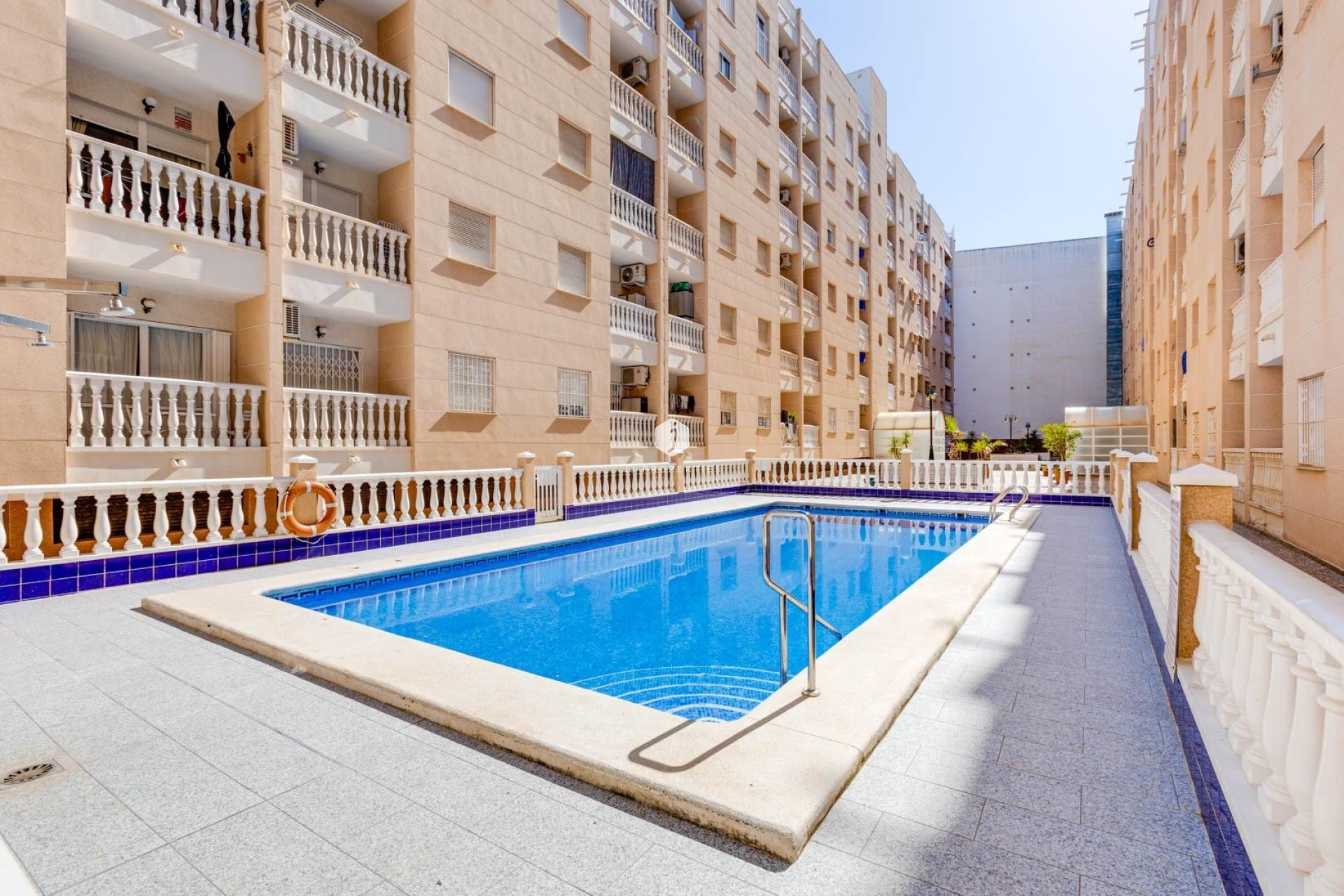 Resale - Apartment / flat -
Torrevieja - Estacion de autobuses