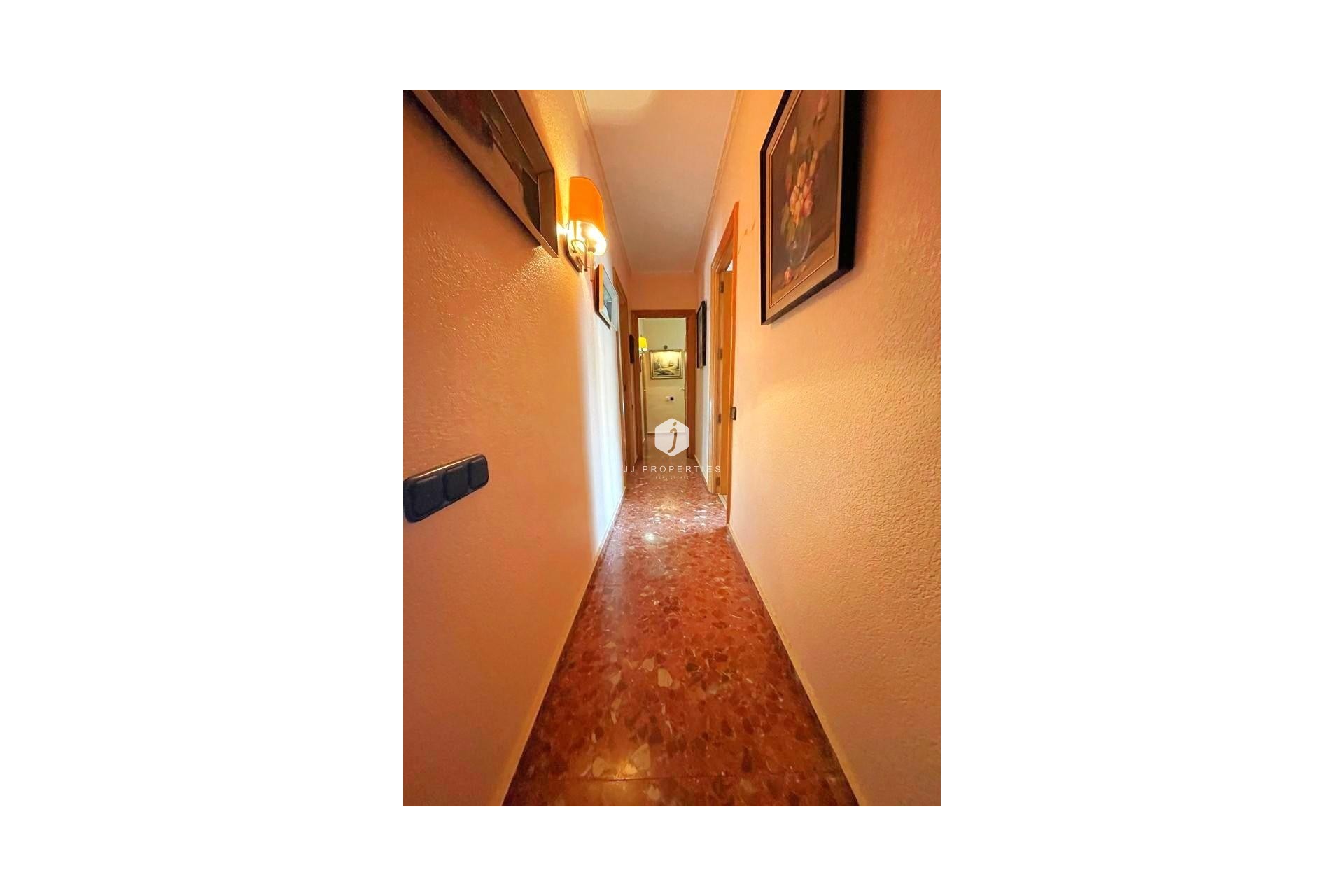 Resale - Apartment / flat -
Torrevieja - Estacion de autobuses