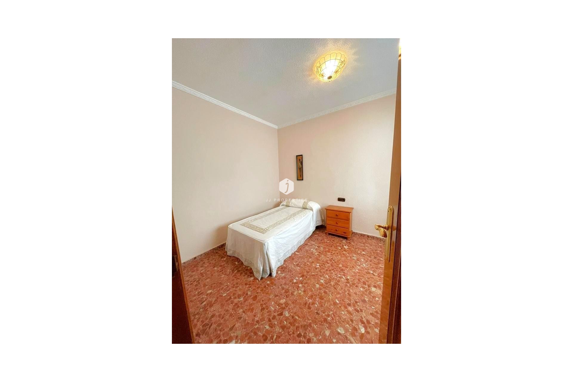 Resale - Apartment / flat -
Torrevieja - Estacion de autobuses