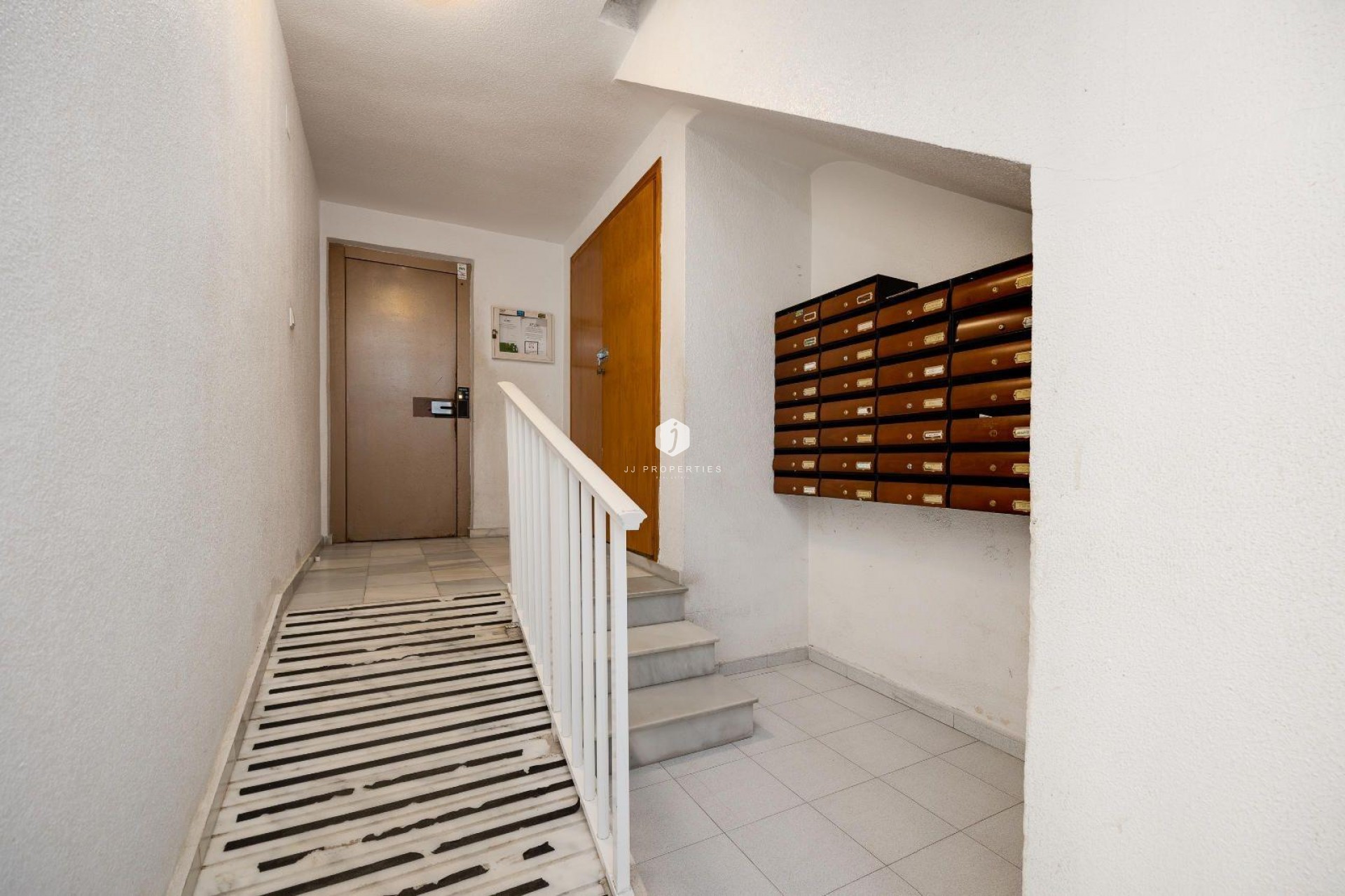 Resale - Apartment / flat -
Torrevieja - Estacion de autobuses