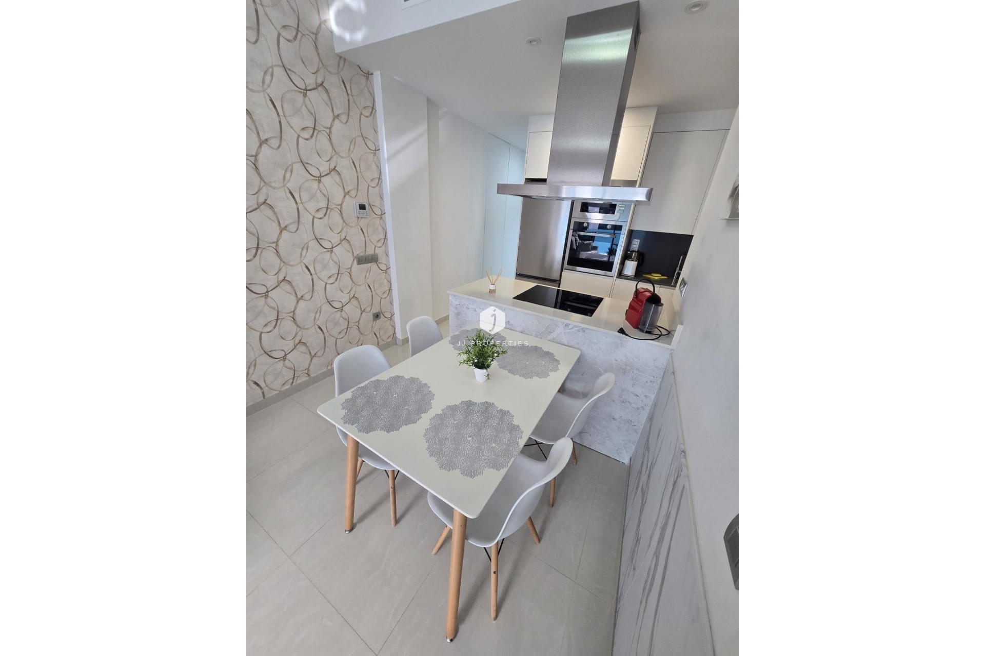 Resale - Apartment / flat -
Torrevieja - Estacion de autobuses