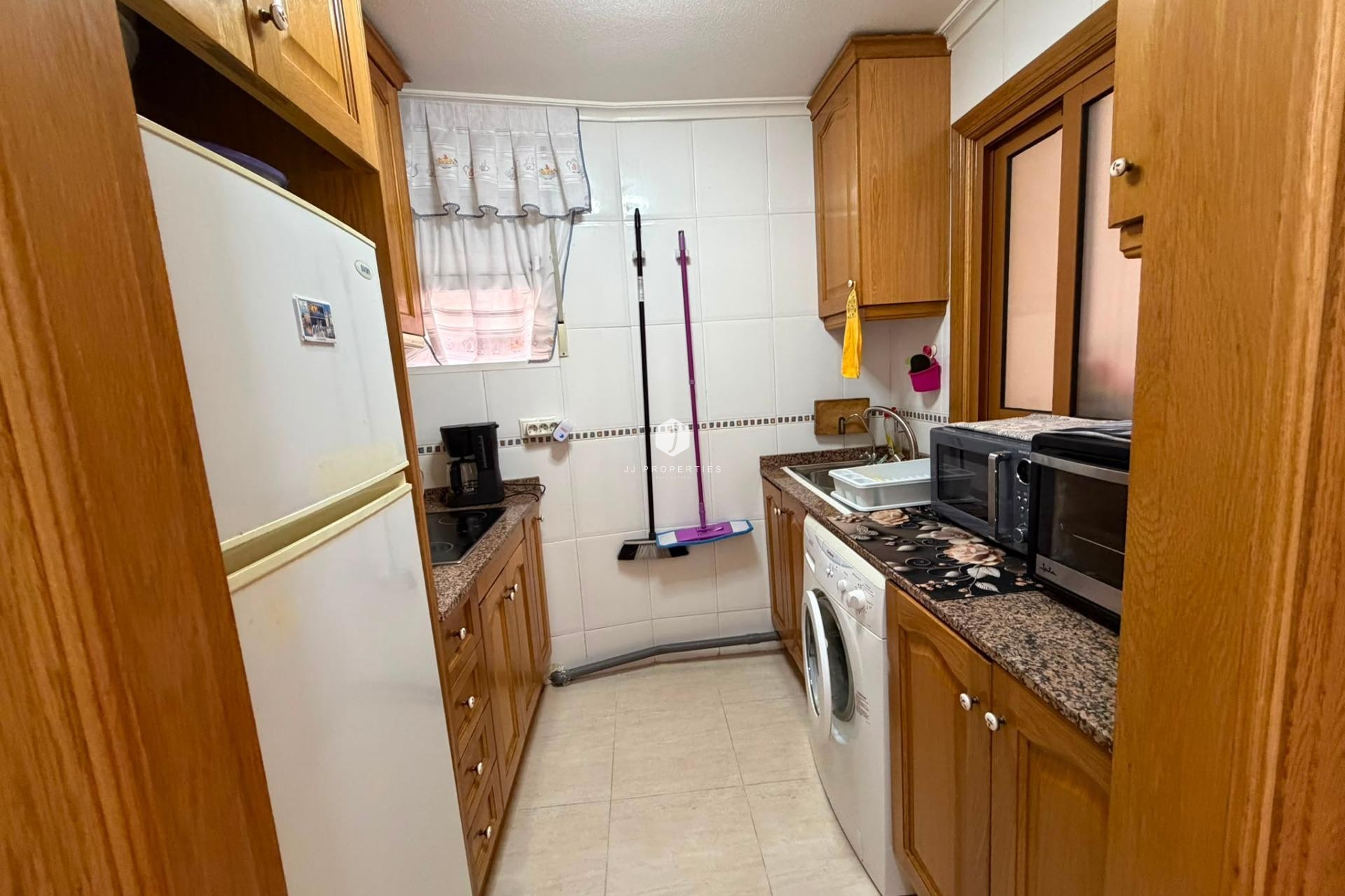Resale - Apartment / flat -
Torrevieja - Estacion de autobuses