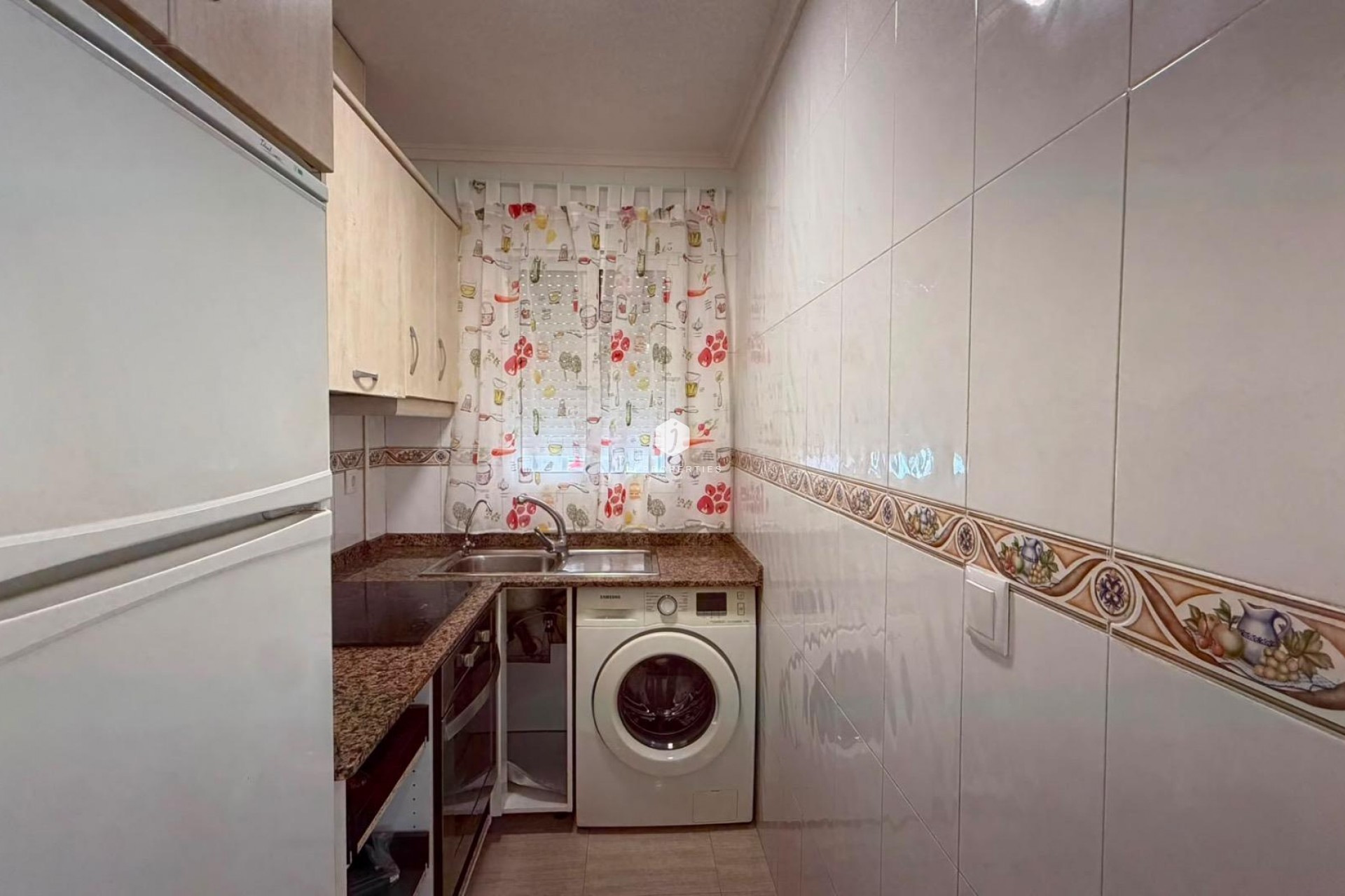 Resale - Apartment / flat -
Torrevieja - Estacion de autobuses