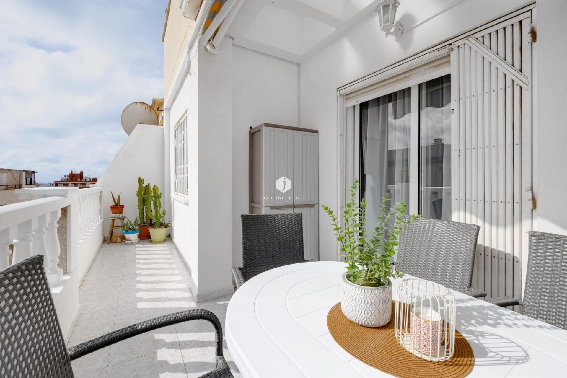 Resale - Apartment / flat -
Torrevieja - Estacion de autobuses