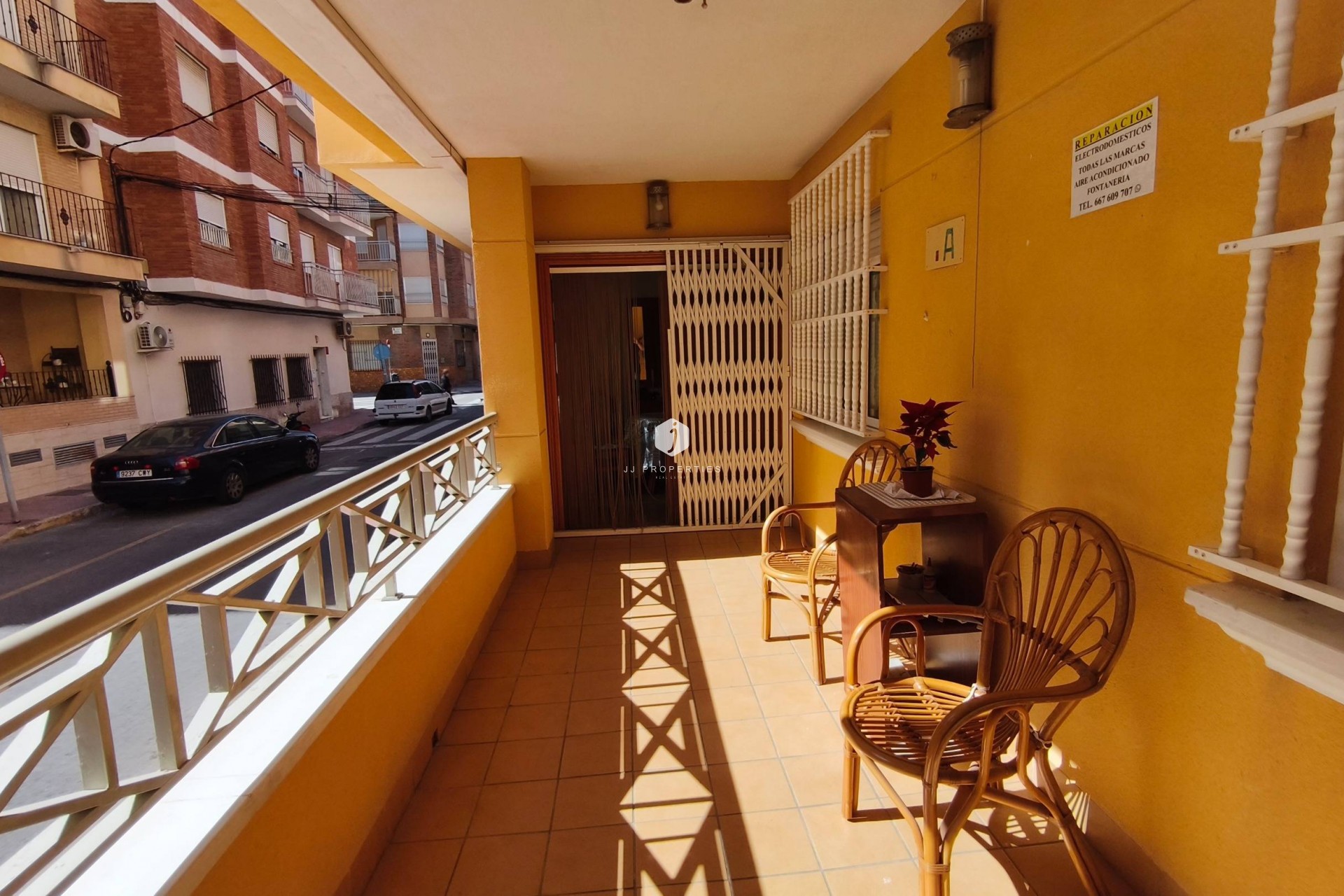 Resale - Apartment / flat -
Torrevieja - Estacion de autobuses